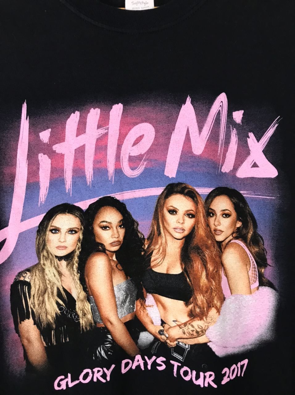 Band Tees × Other × Vintage Little mix vintage band tee Size US S / EU 44-46 / 1 - 3 Thumbnail