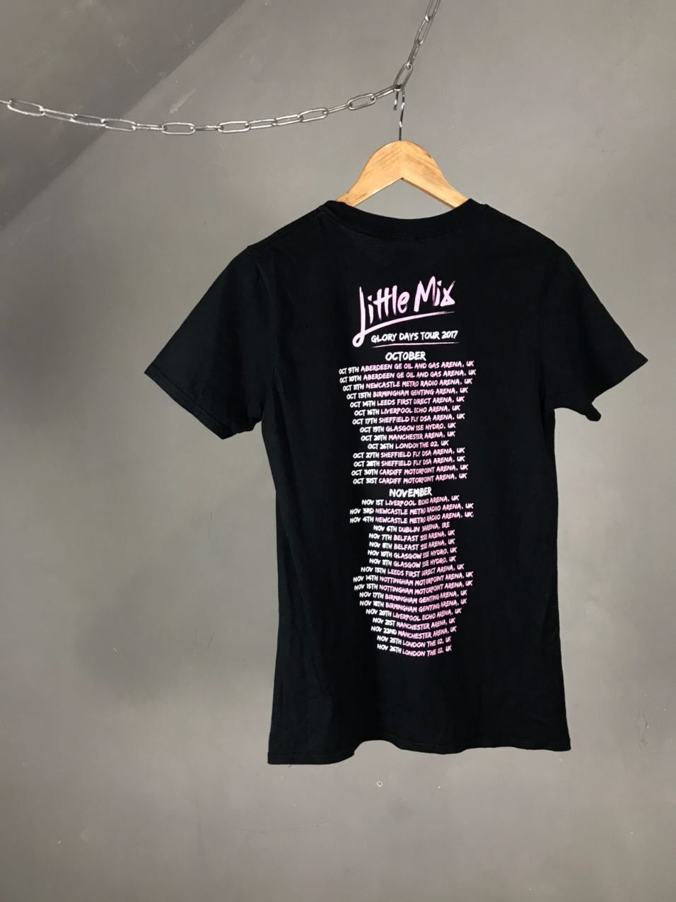 Band Tees × Other × Vintage Little mix vintage band tee Size US S / EU 44-46 / 1 - 5 Thumbnail