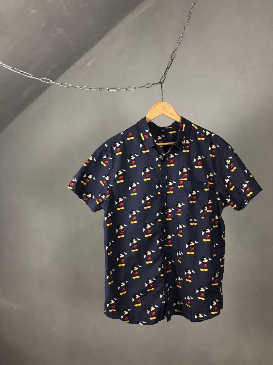 Disney Disney Mickey Mouse multilogo vintage shirt Size US L / EU 52-54 / 3 - 1 Thumbnail