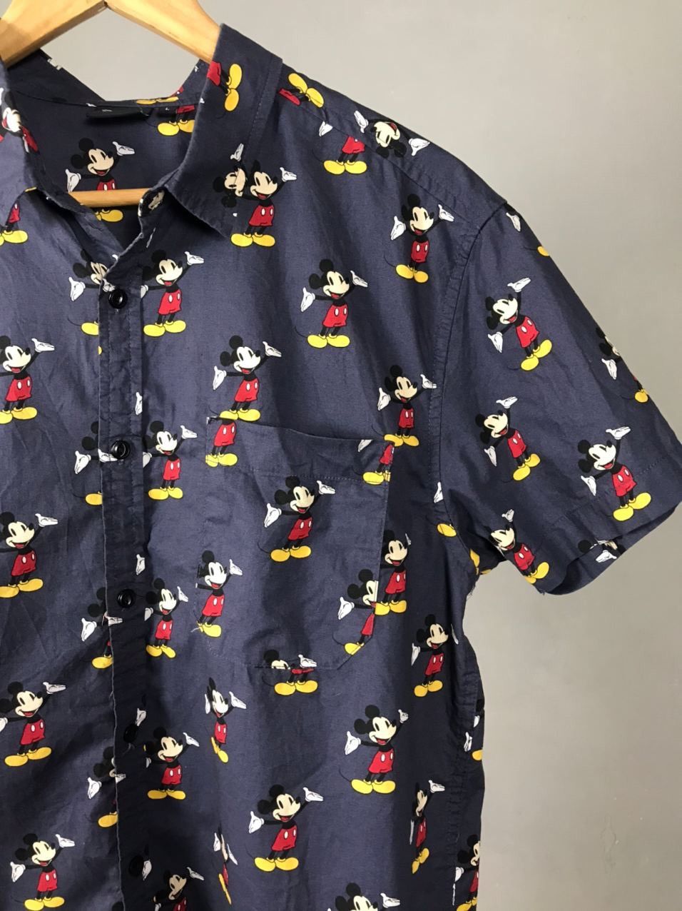 Disney Disney Mickey Mouse multilogo vintage shirt Size US L / EU 52-54 / 3 - 3 Thumbnail