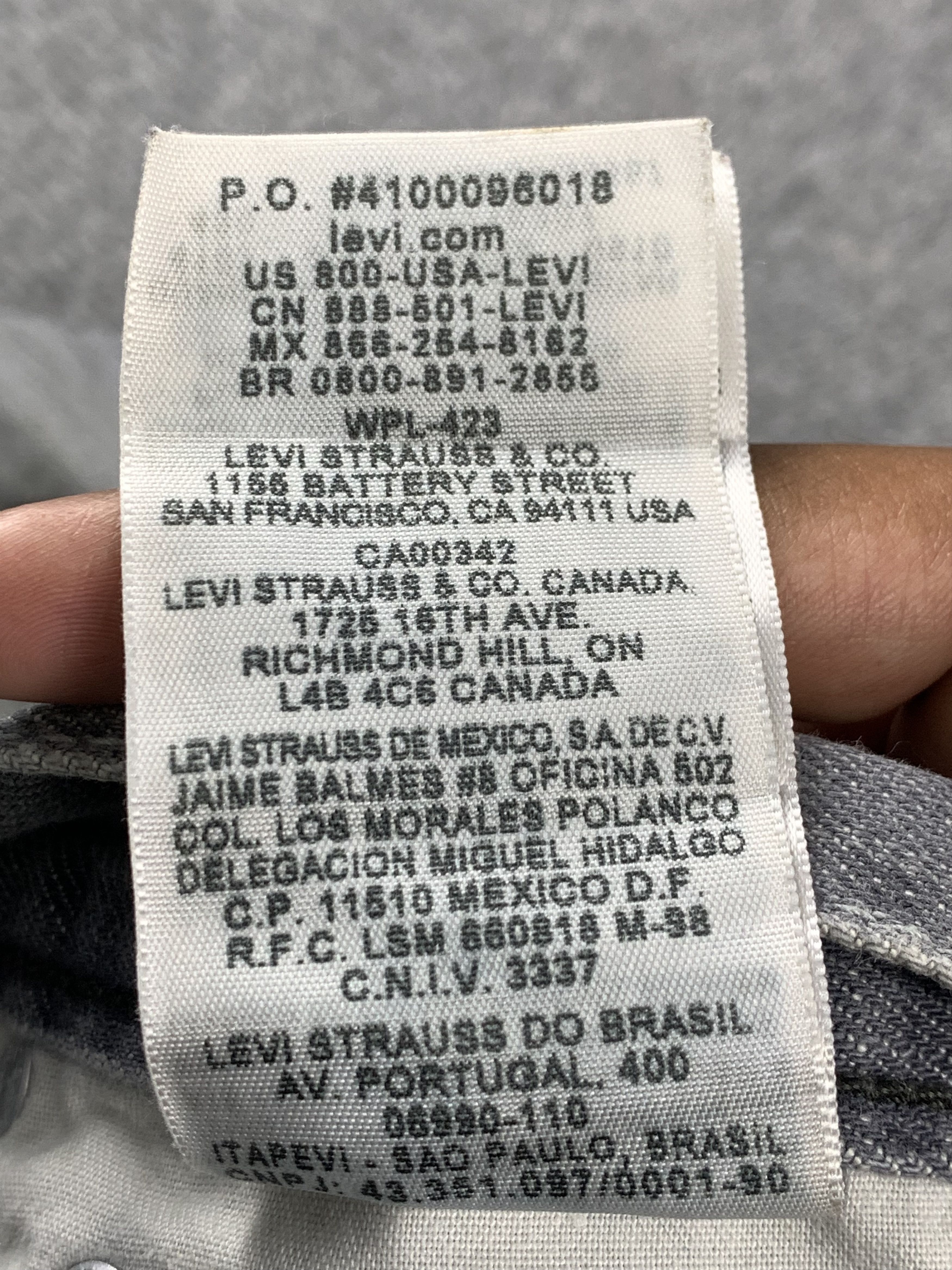 Levi's Vintage Levis 511 Faded Black Jeans DP2078 Size US 33 - 10 Thumbnail