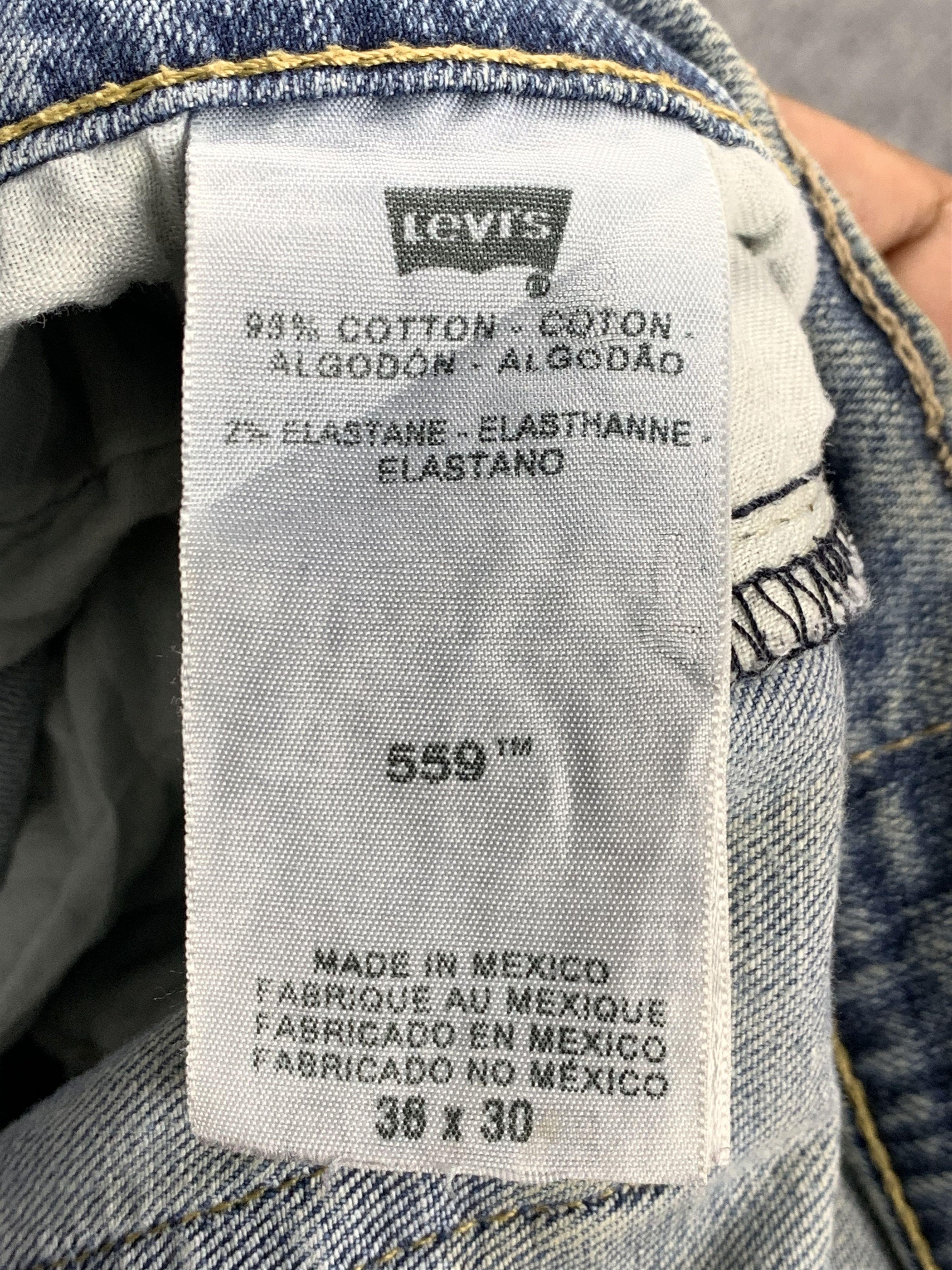 Levi's Vintage Levis 559 Faded Blue Jeans DP2080 Size US 36 / EU 52 - 11 Thumbnail