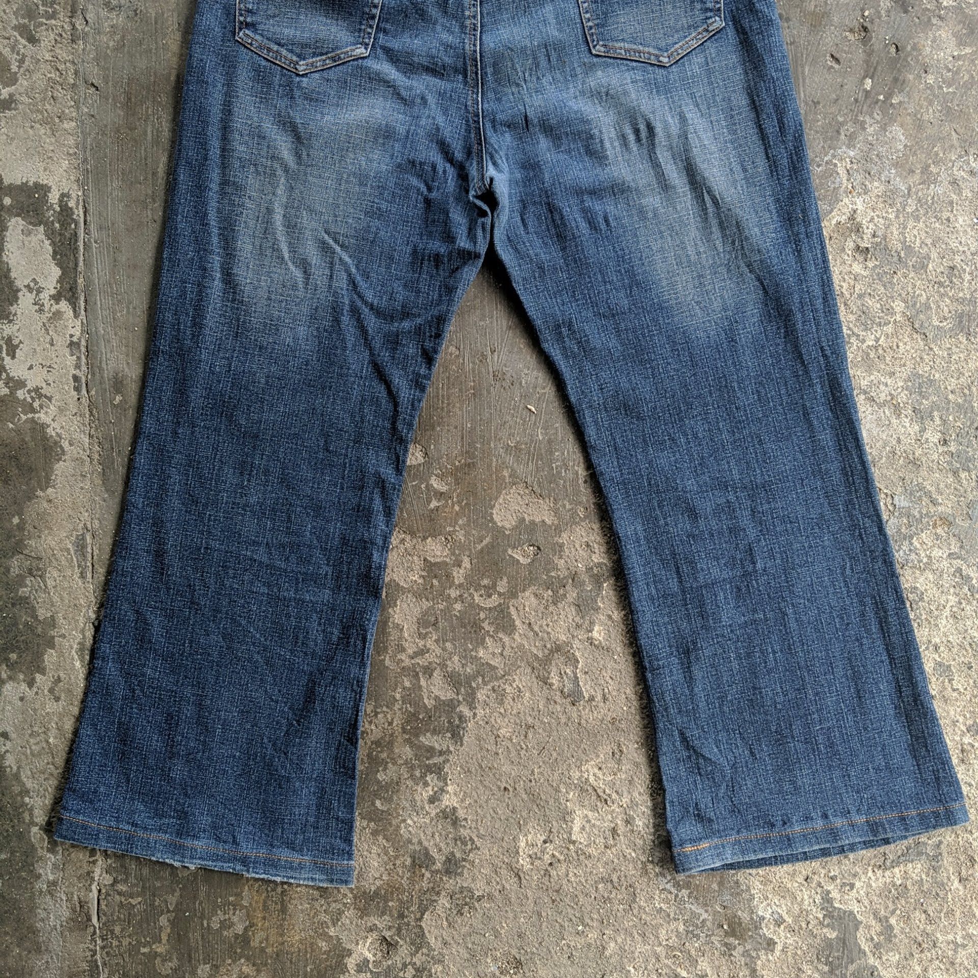 Japanese Brand Vintage Jinnee Flare Boot Cut Faded Denim Jeans Pants W37 Size US 37 - 5 Thumbnail