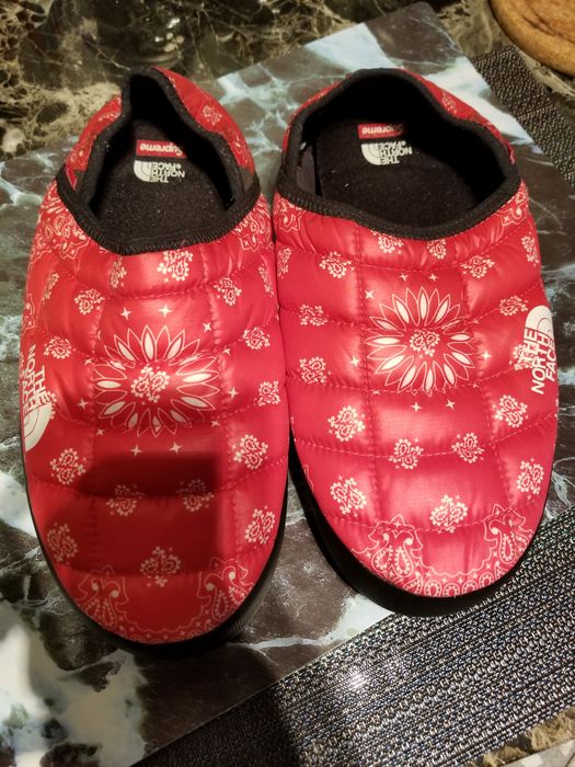 North face bandana store slippers