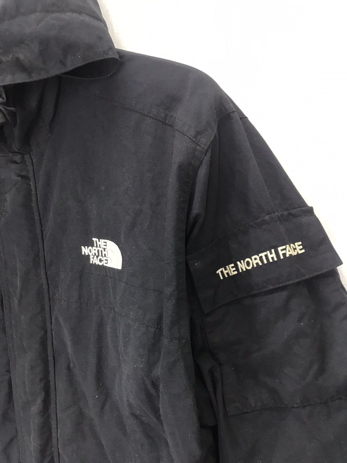 The North Face TNF black light jacket hoodie sleeves pocket Size US L / EU 52-54 / 3 - 3 Thumbnail