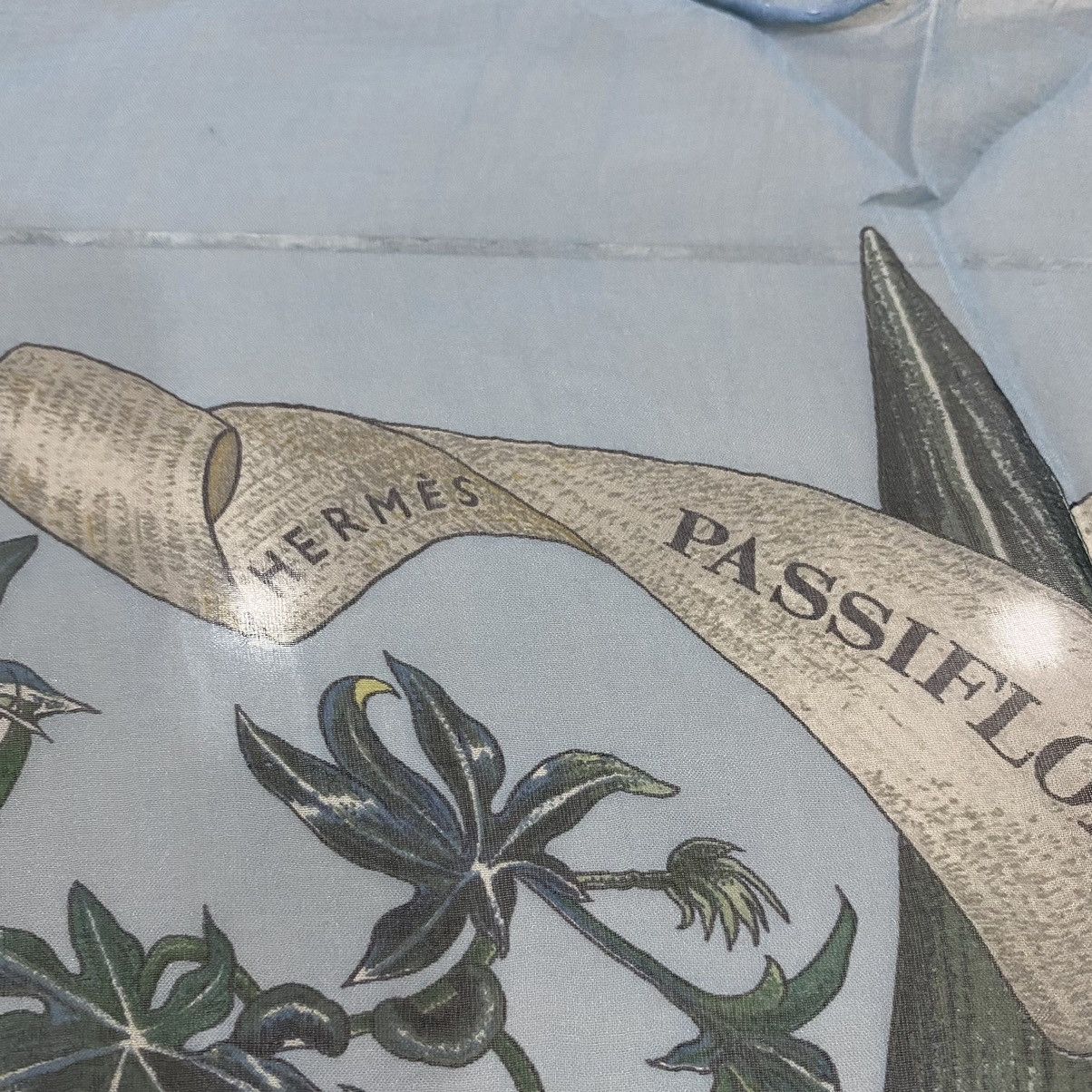 Vintage vintage 1996 hermes passiflores silk scarf Size ONE SIZE - 2 Thumbnail