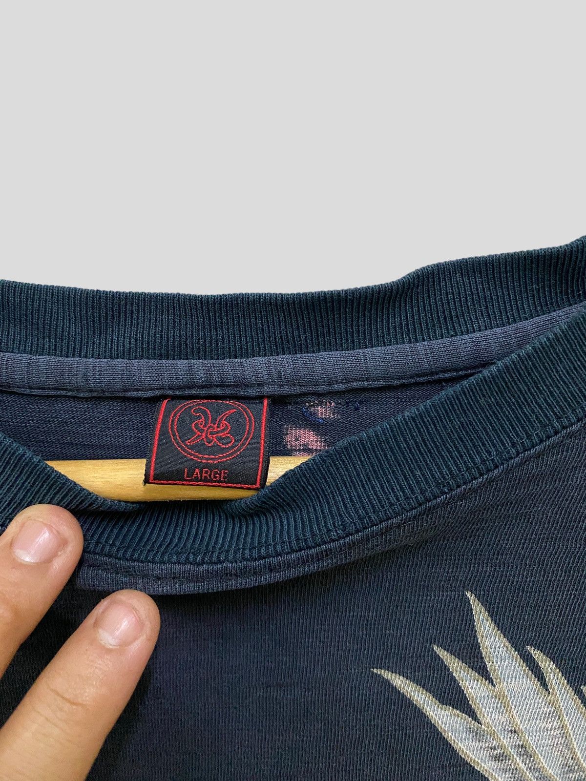 Japanese Brand Vintage Japanese Traditional 🦅 Design Distressed Tshirt Size US S / EU 44-46 / 1 - 7 Thumbnail