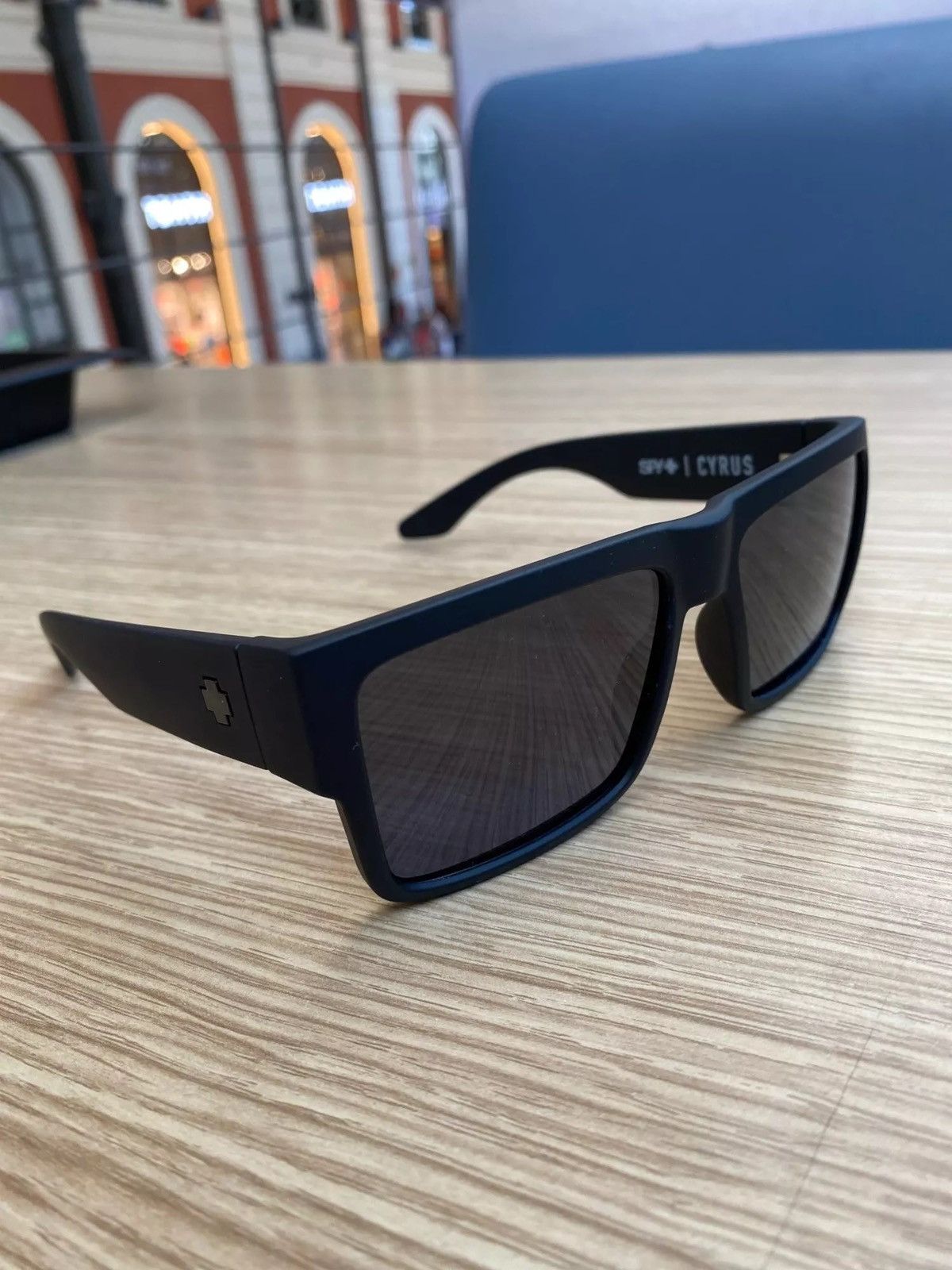 Jewelry Polarized Cyrus Wide Sunglasses Size ONE SIZE - 1 Thumbnail