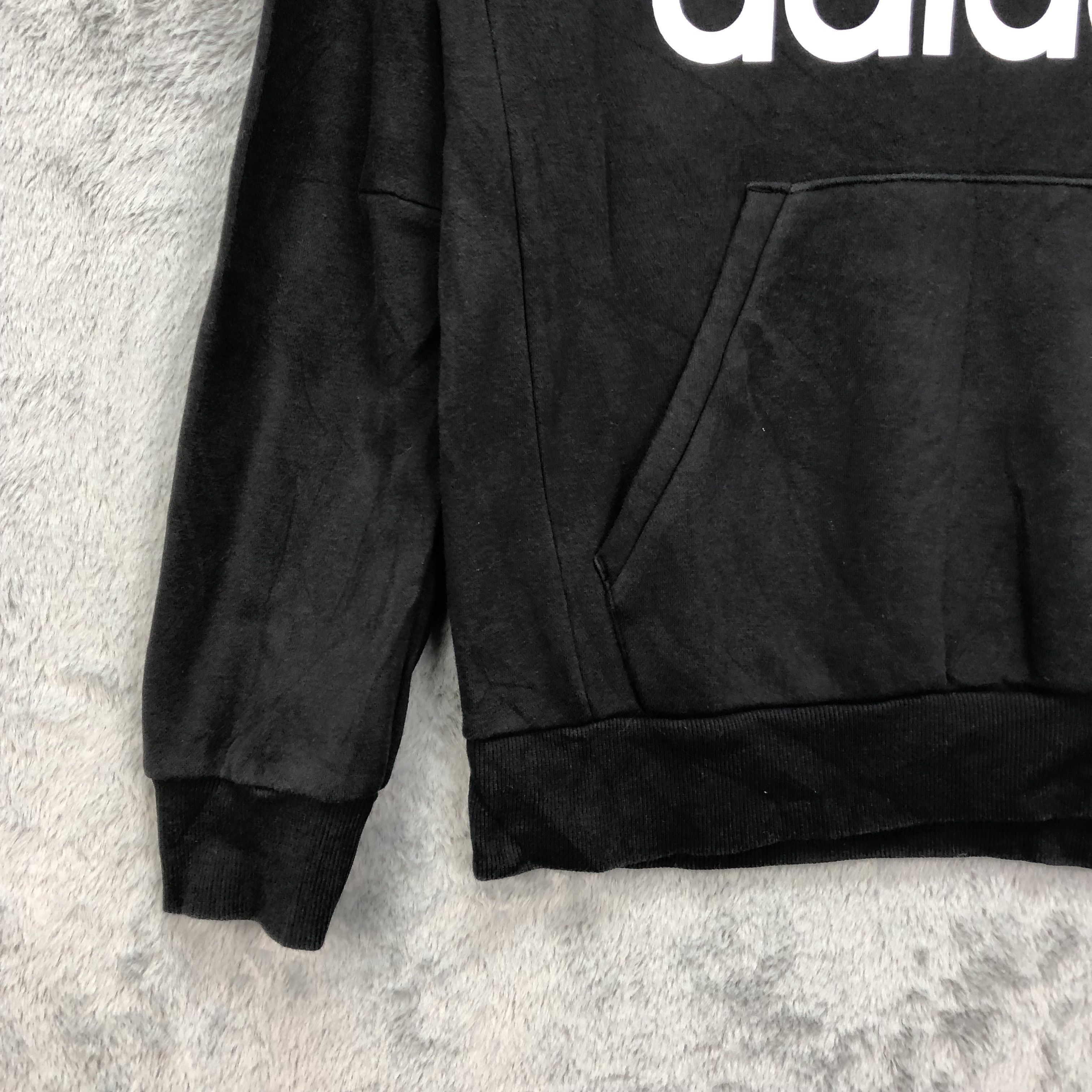 Adidas 90's Adidas Big Logo Pullover Black Hoodies #4935-30 Size US M / EU 48-50 / 2 - 5 Thumbnail