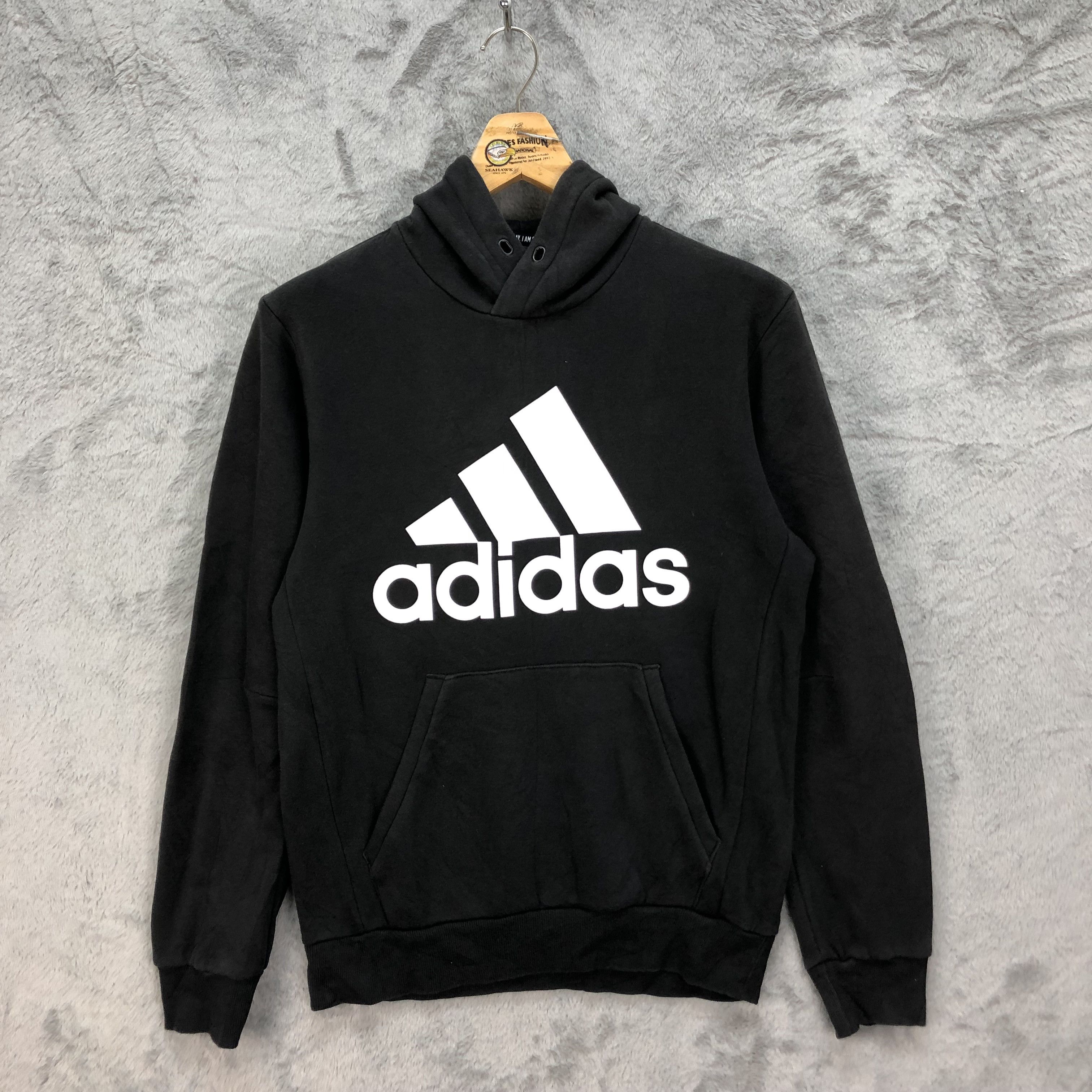 Adidas 90's Adidas Big Logo Pullover Black Hoodies #4935-30 Size US M / EU 48-50 / 2 - 1 Thumbnail