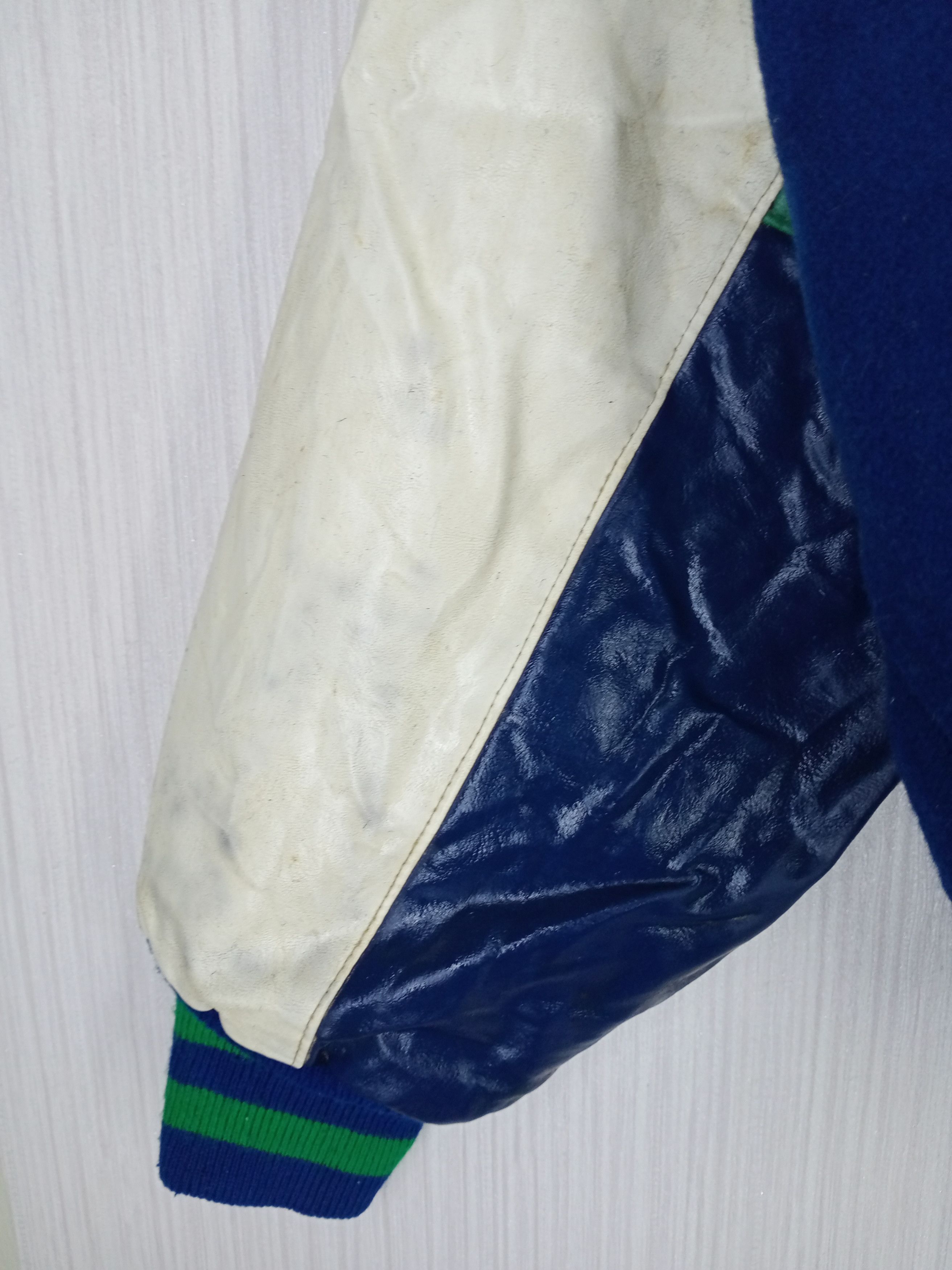 Vintage Rare Vintage 90s Tejas Mfg Letterman Varsity Jacket Size US L / EU 52-54 / 3 - 7 Thumbnail