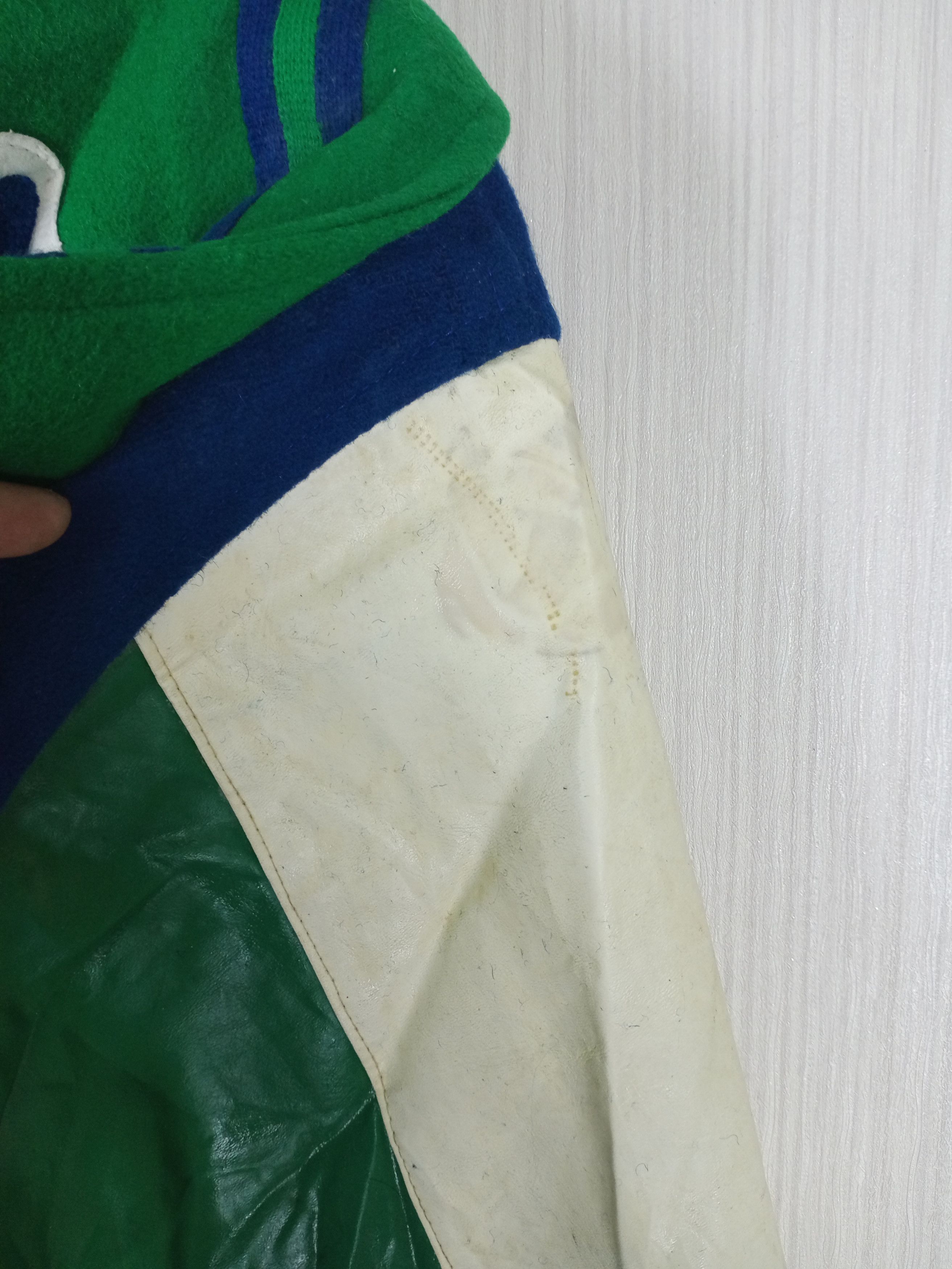 Vintage Rare Vintage 90s Tejas Mfg Letterman Varsity Jacket Size US L / EU 52-54 / 3 - 6 Thumbnail
