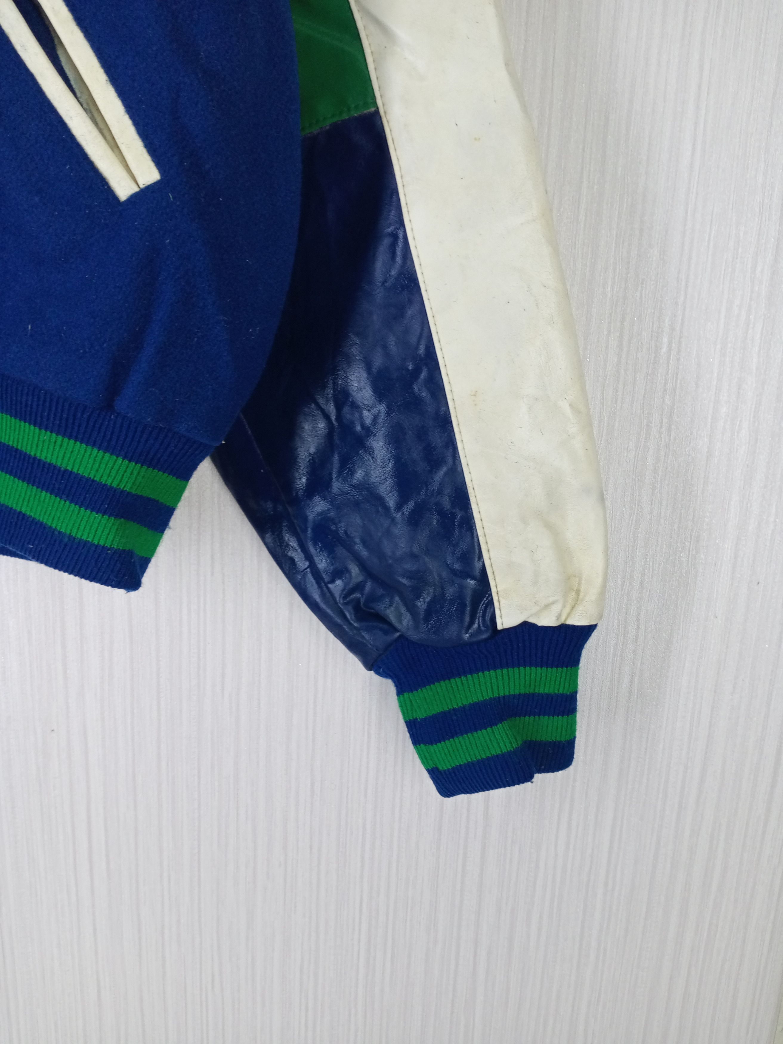 Vintage Rare Vintage 90s Tejas Mfg Letterman Varsity Jacket Size US L / EU 52-54 / 3 - 8 Thumbnail