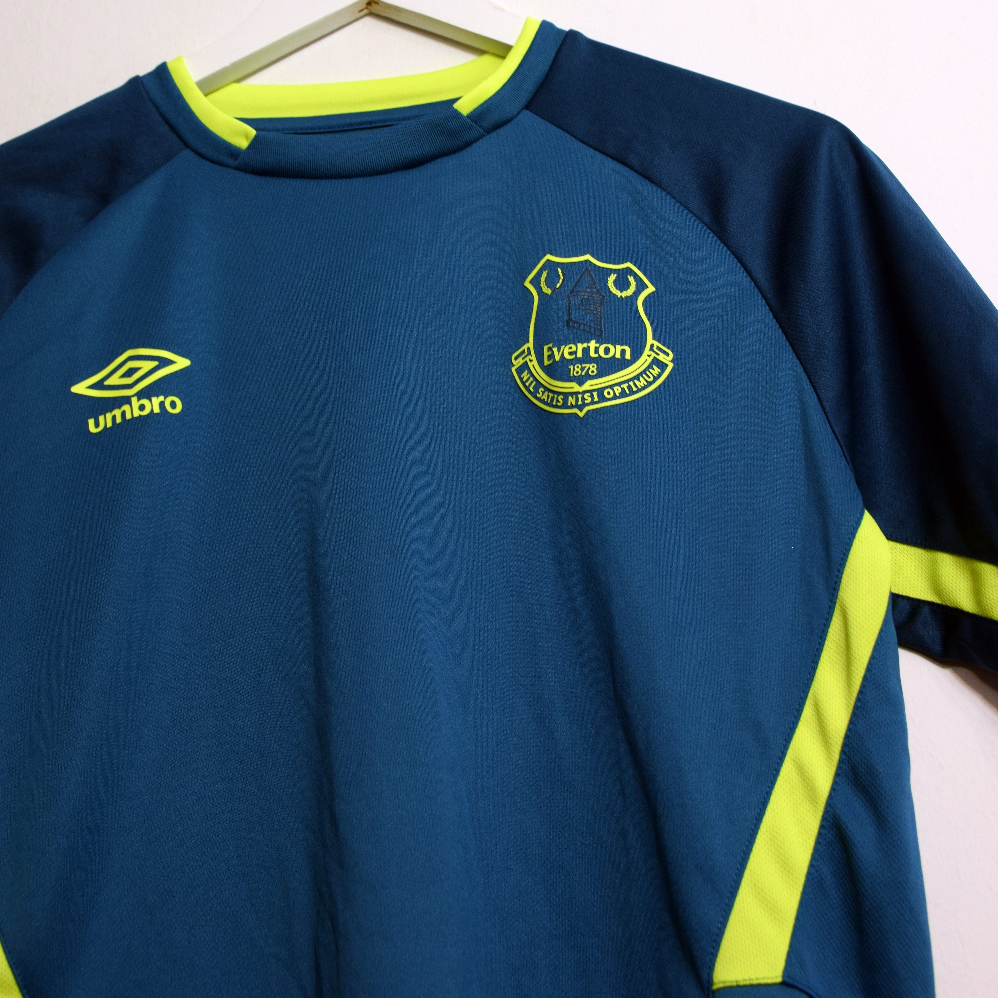 Umbro Everton Umbro Trainning Jersey T-shirt M Premier LEague Size US M / EU 48-50 / 2 - 6 Thumbnail