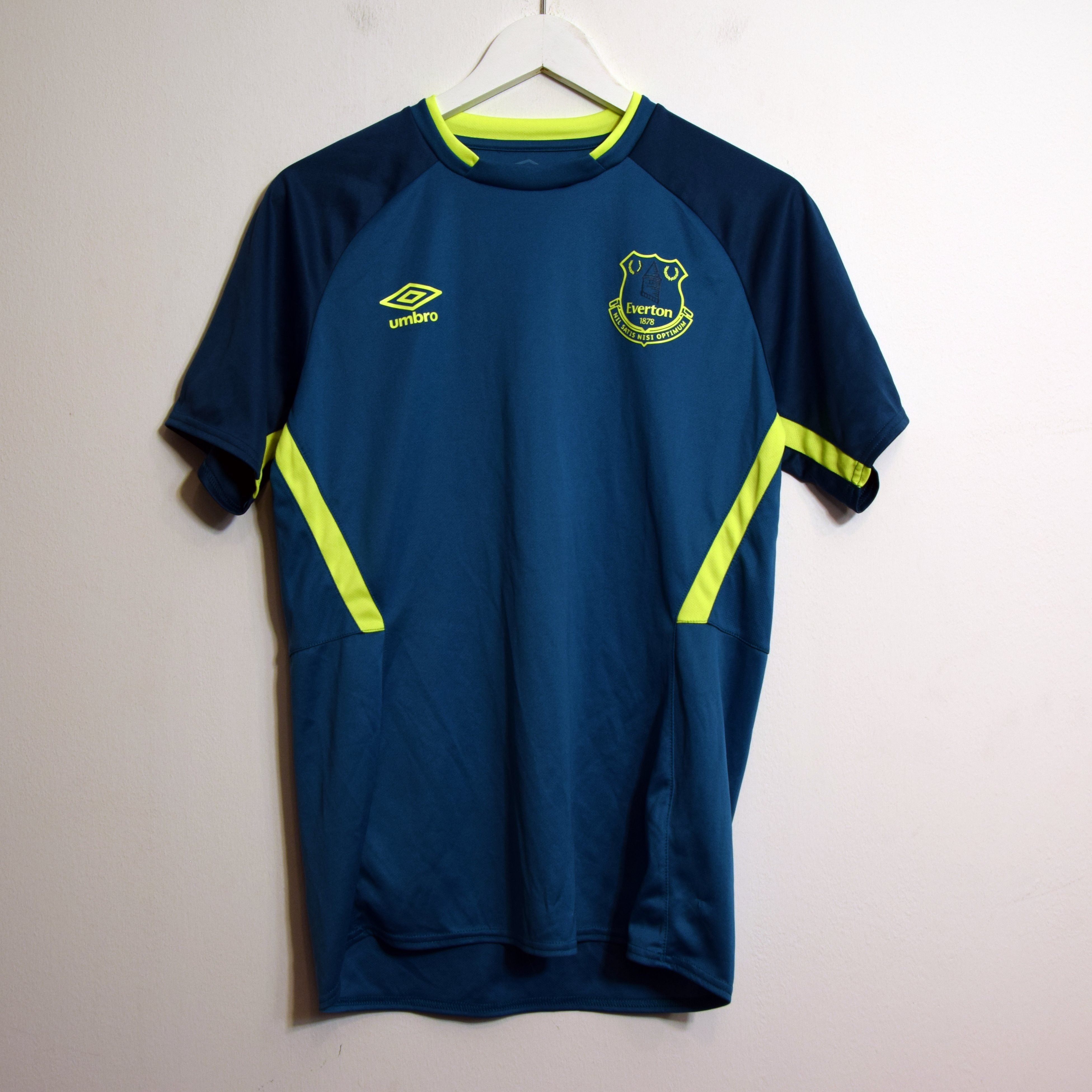 Umbro Everton Umbro Trainning Jersey T-shirt M Premier LEague Size US M / EU 48-50 / 2 - 1 Thumbnail