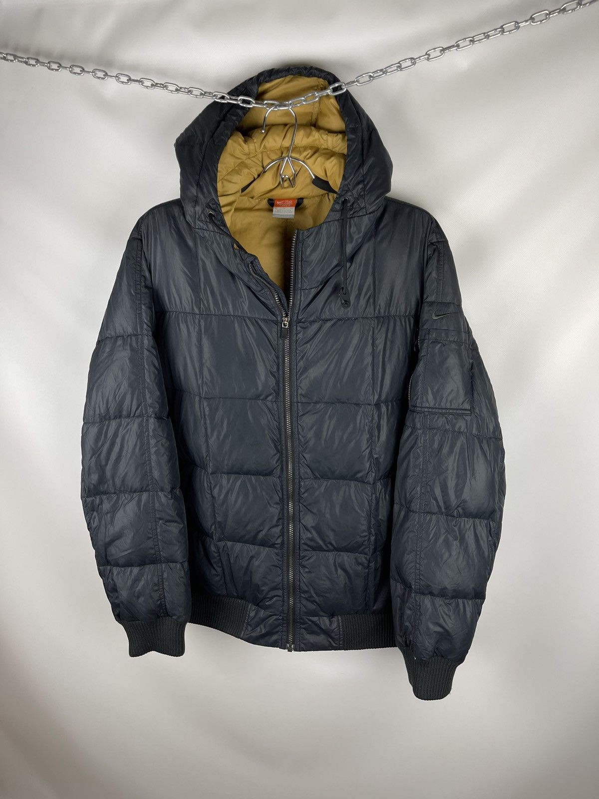Nike Nike vintage y2k black quilted bomber down 500 jacket Size US XL / EU 56 / 4 - 1 Thumbnail