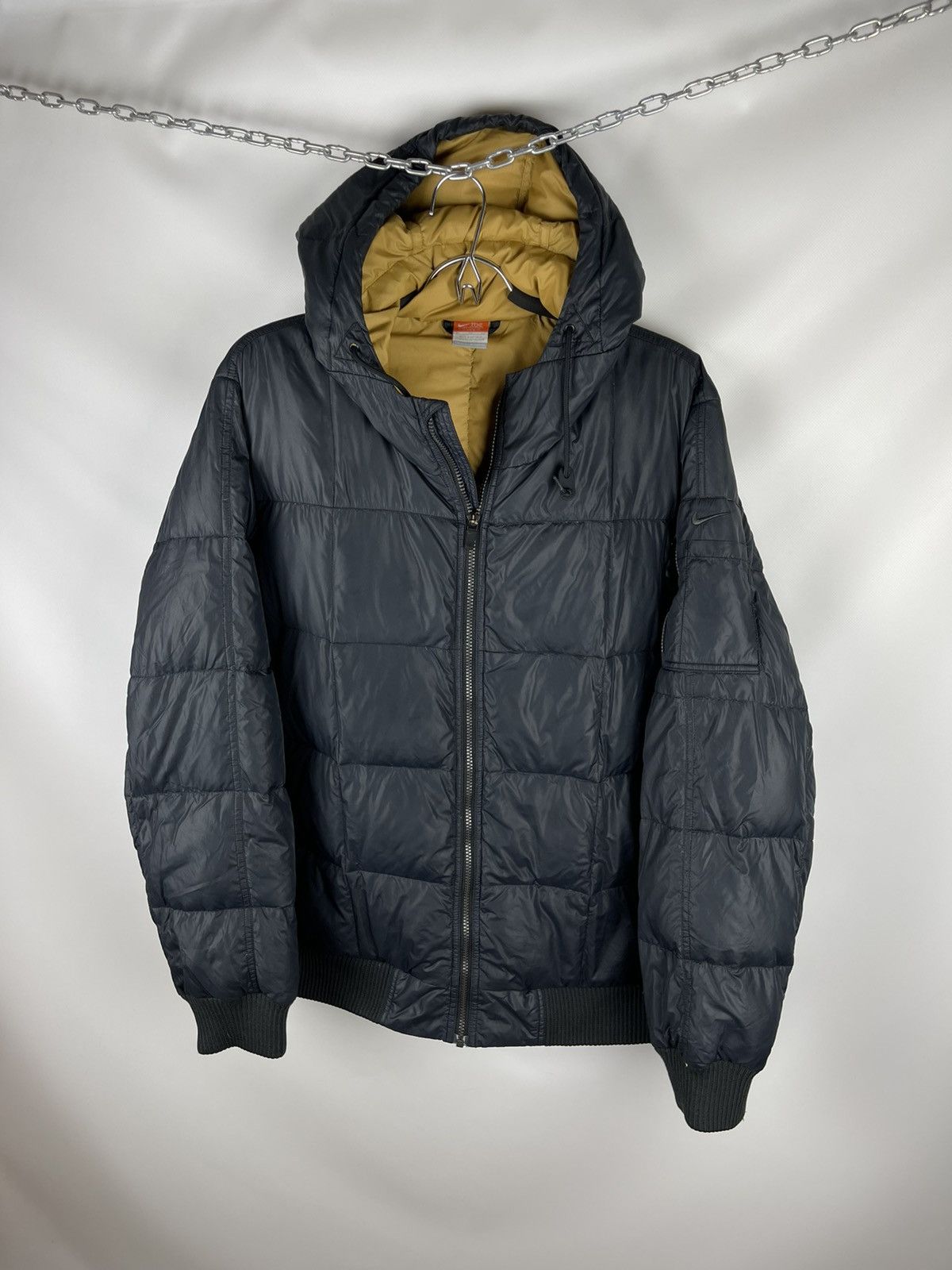 Nike Nike vintage y2k black quilted bomber down 500 jacket Size US XL / EU 56 / 4 - 2 Thumbnail