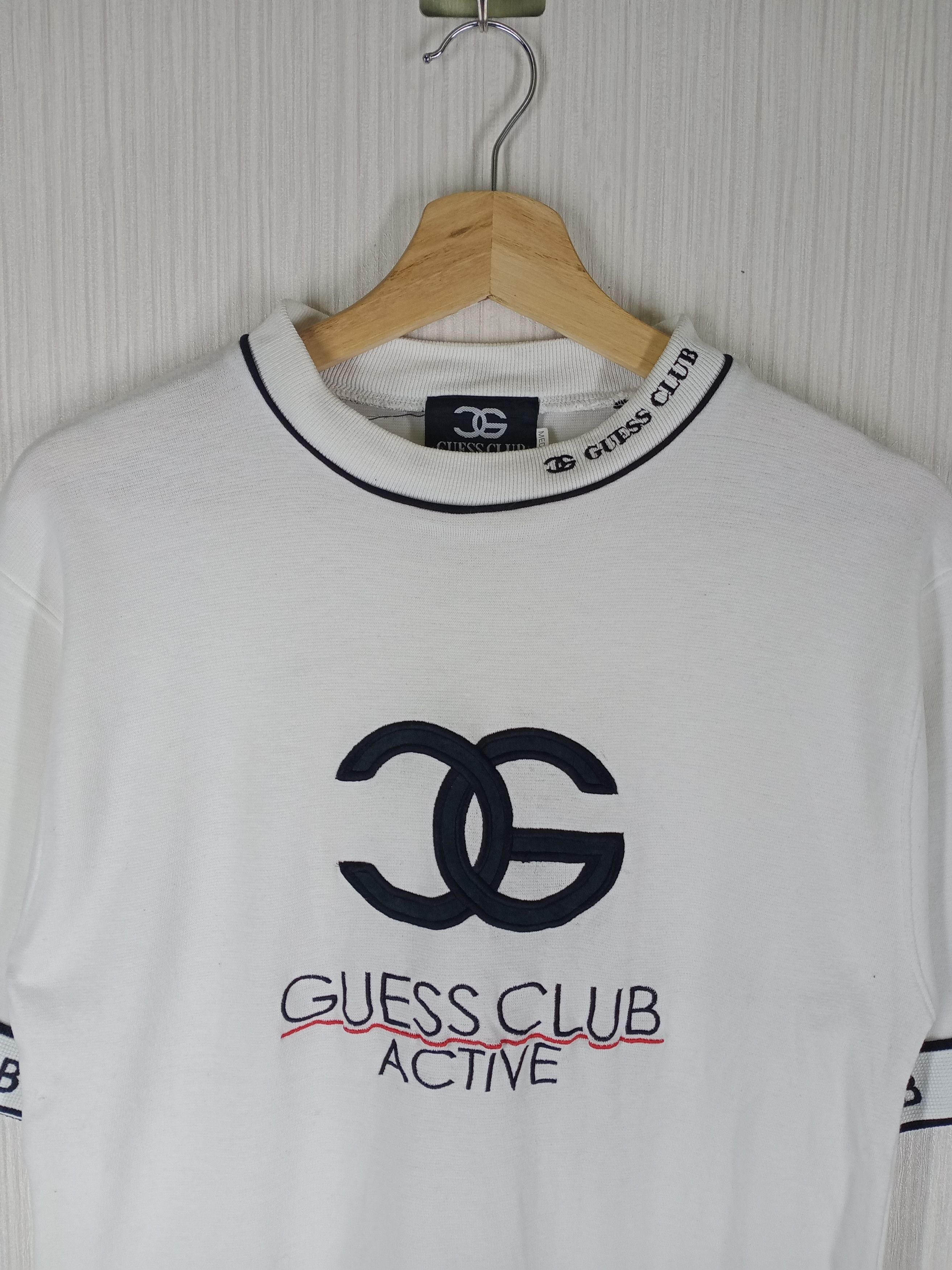 Guess × Vintage Rare Vintage Guess Club Active Big Logo Tshirt Size US M / EU 48-50 / 2 - 2 Thumbnail