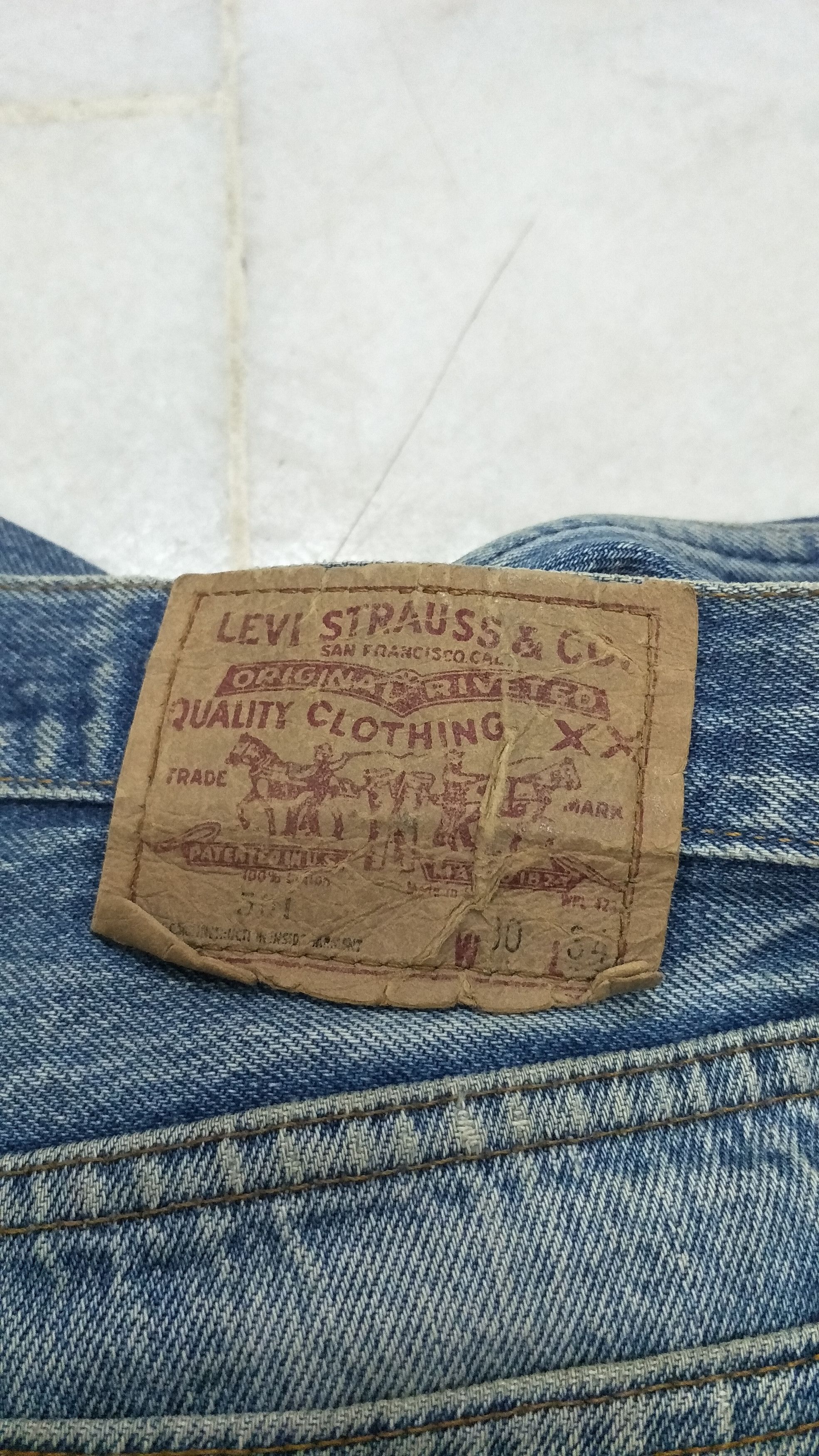 Levi's × Vintage VINTAGE LEVIS 501 DISTRESSED DENIM Size US 29 - 3 Thumbnail