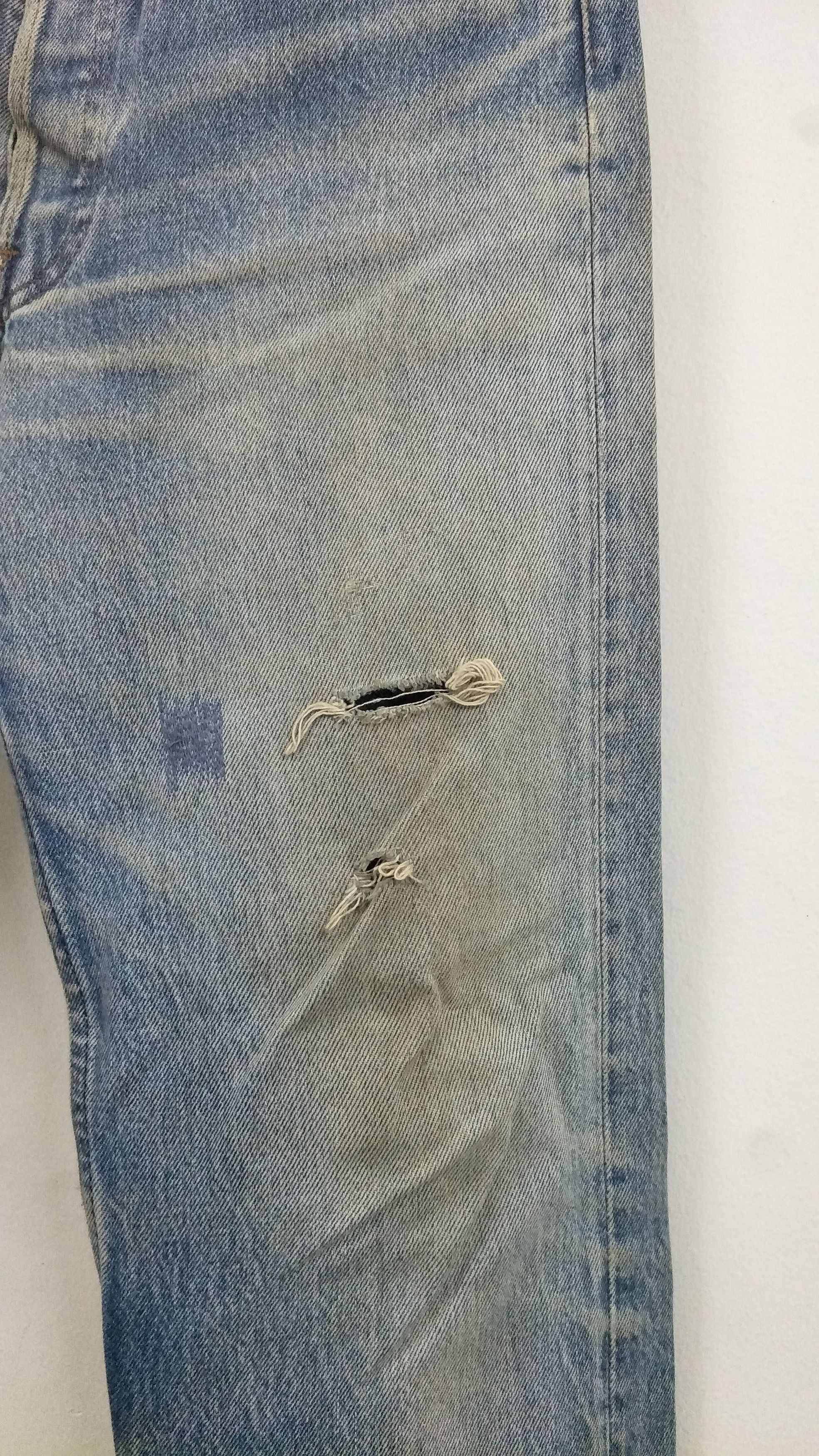Levi's × Vintage VINTAGE LEVIS 501 DISTRESSED DENIM Size US 29 - 10 Thumbnail