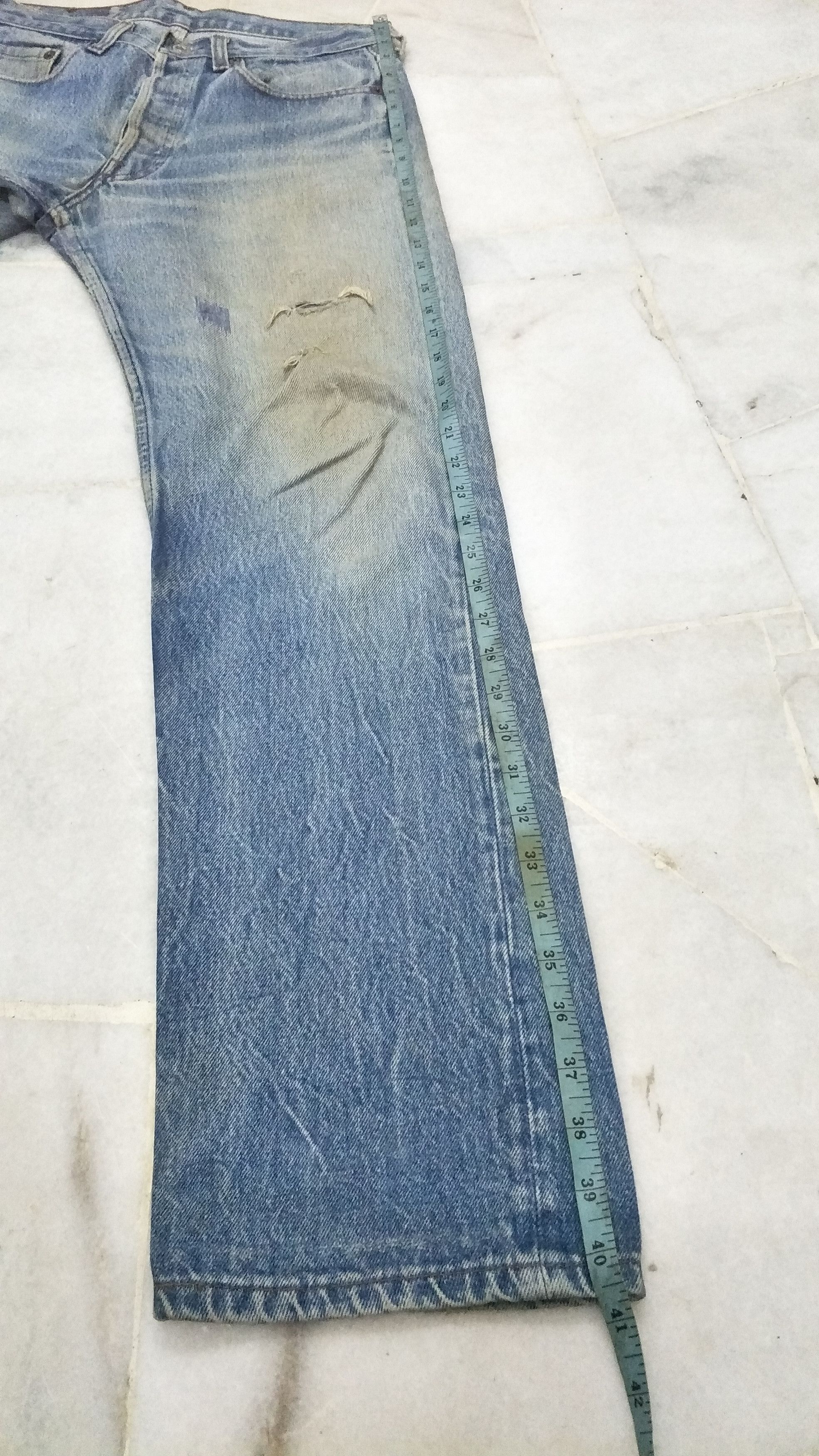 Levi's × Vintage VINTAGE LEVIS 501 DISTRESSED DENIM Size US 29 - 13 Thumbnail