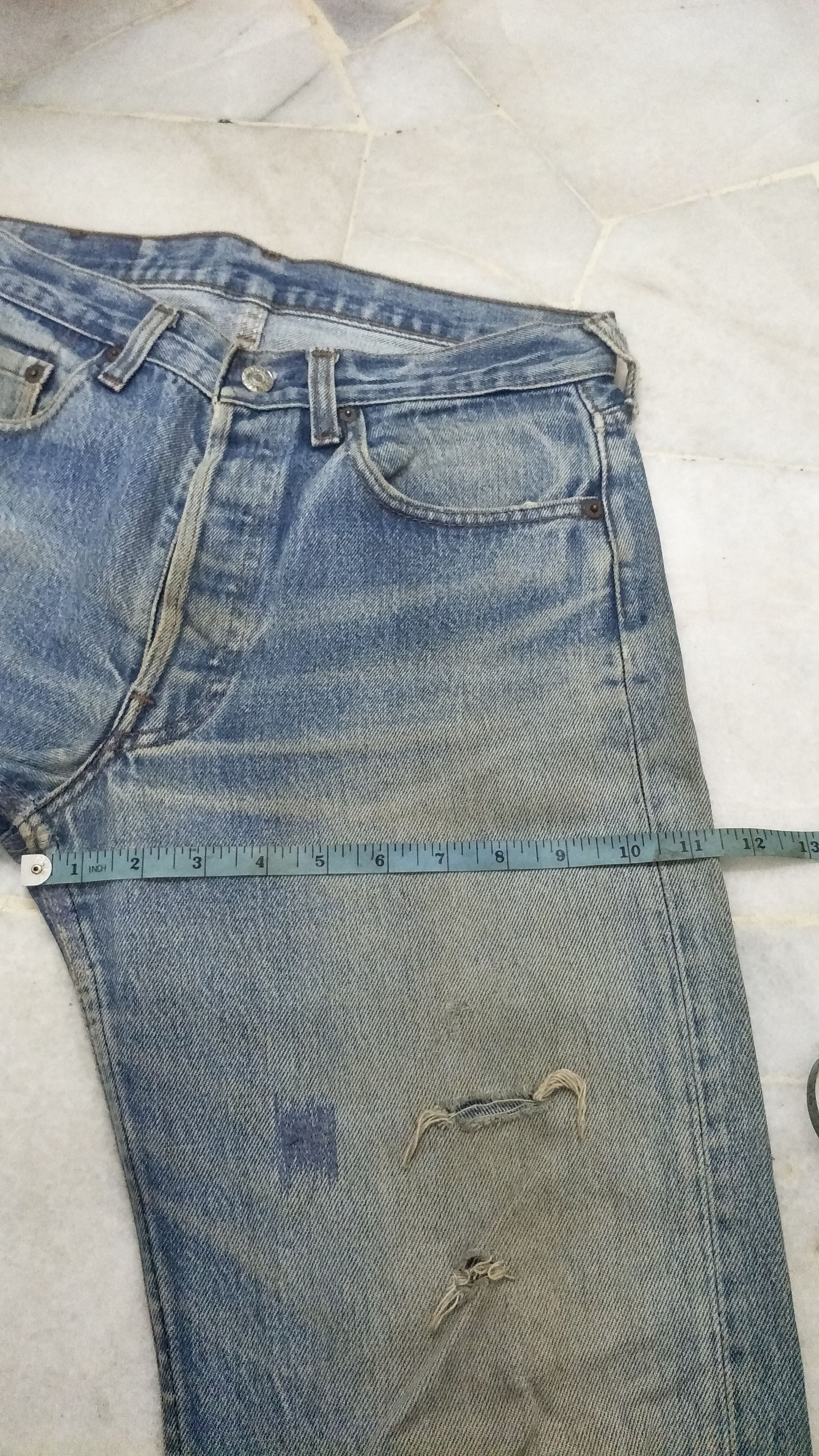 Levi's × Vintage VINTAGE LEVIS 501 DISTRESSED DENIM Size US 29 - 17 Thumbnail