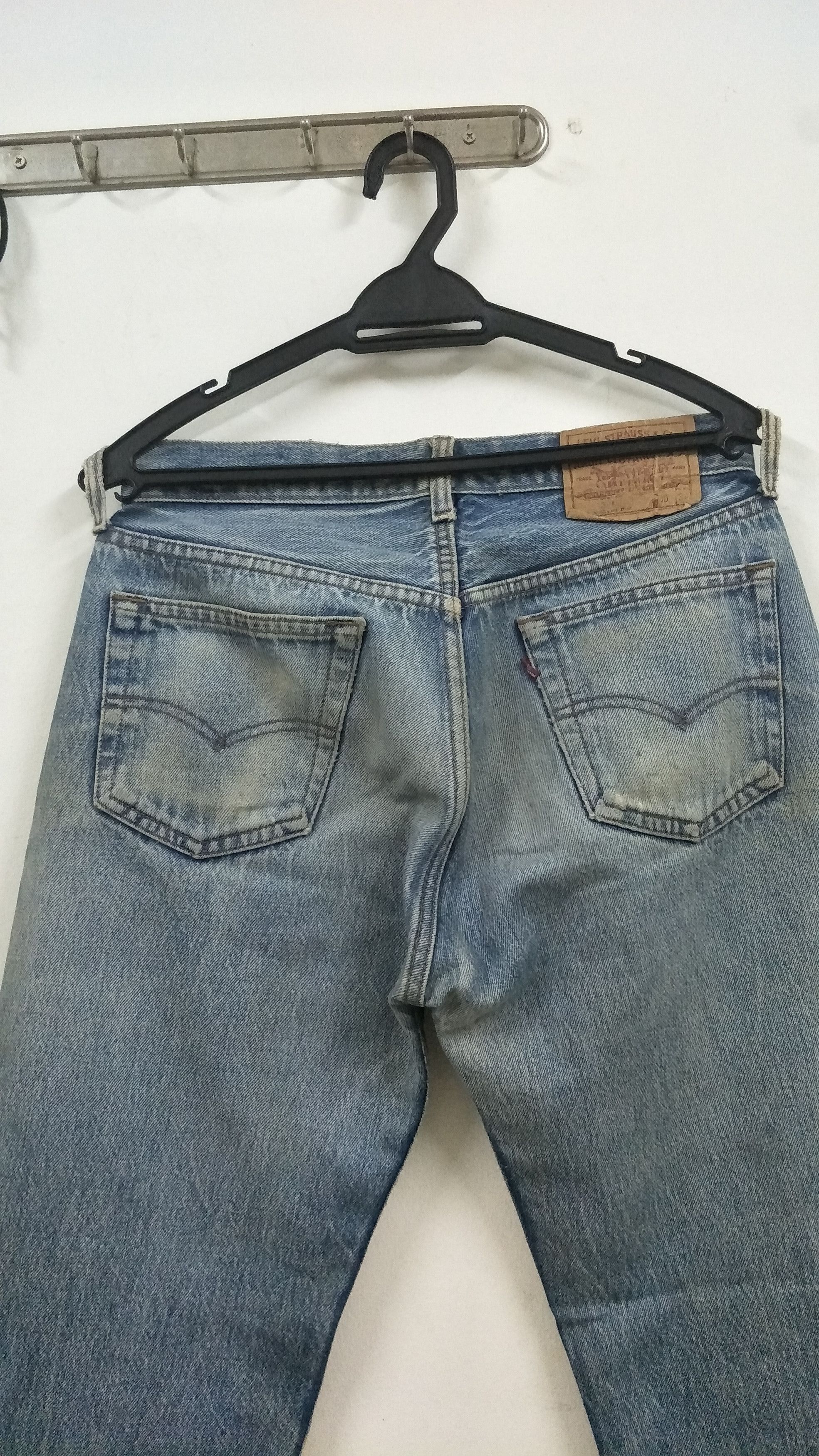 Levi's × Vintage VINTAGE LEVIS 501 DISTRESSED DENIM Size US 29 - 8 Thumbnail