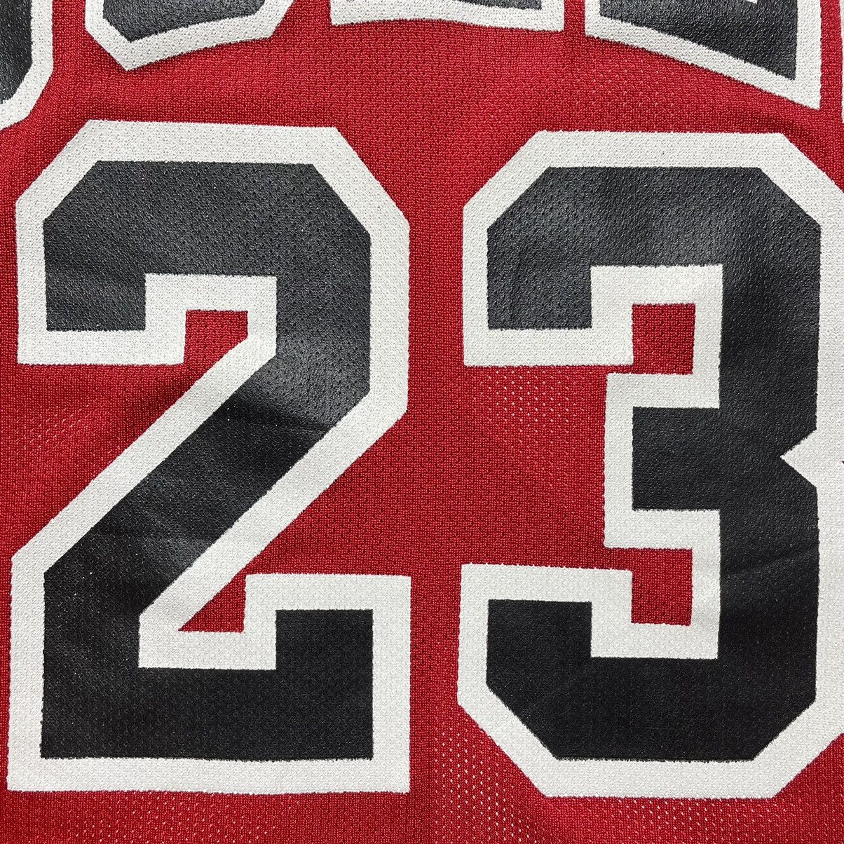 NBA × Vintage Vintage Champion Bulls Jordan 23 Jersey Size US S / EU 44-46 / 1 - 11 Thumbnail