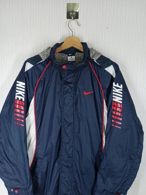 Nike Rare Vintage Nike Big Logi Winter Long Jacket Size US L / EU 52-54 / 3 - 2 Thumbnail