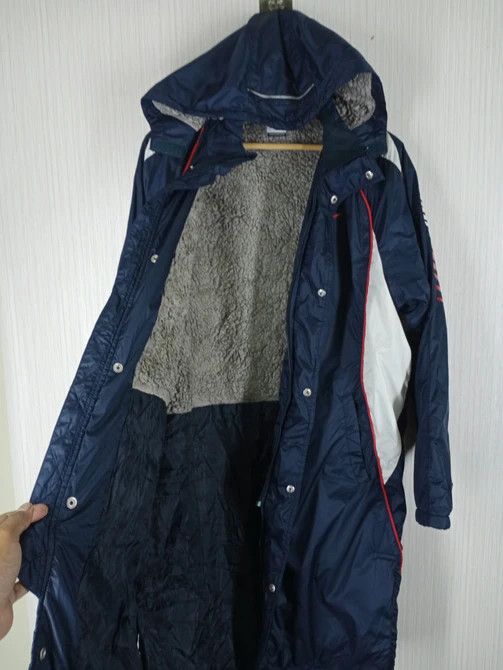 Nike Rare Vintage Nike Big Logi Winter Long Jacket Size US L / EU 52-54 / 3 - 9 Thumbnail