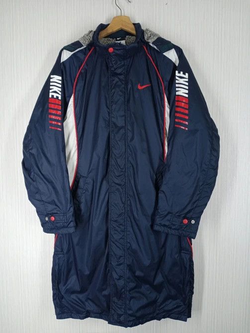 Nike Rare Vintage Nike Big Logi Winter Long Jacket Size US L / EU 52-54 / 3 - 10 Thumbnail