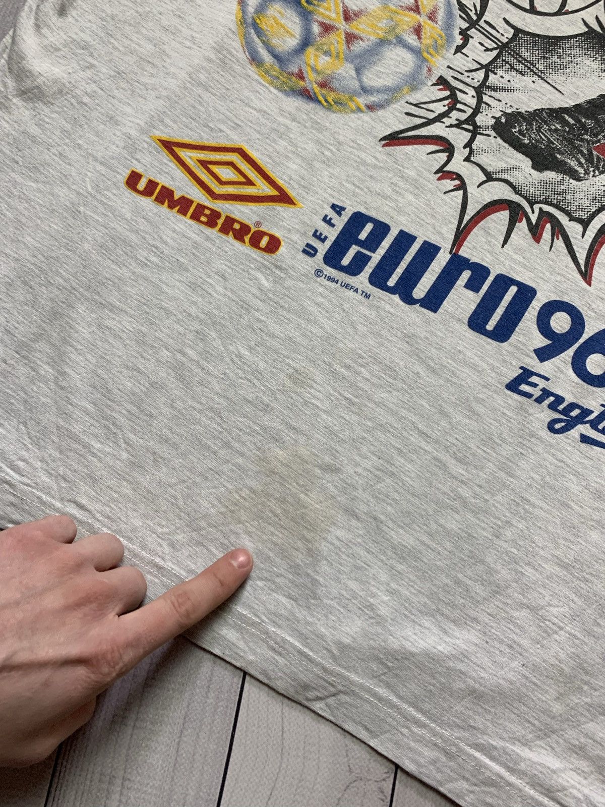 Umbro × Vintage Vintage Spain soccer tee Euro 1996 England size XL rare Size US XL / EU 56 / 4 - 3 Thumbnail