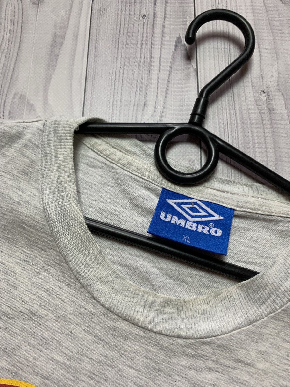 Umbro × Vintage Vintage Spain soccer tee Euro 1996 England size XL rare Size US XL / EU 56 / 4 - 6 Thumbnail