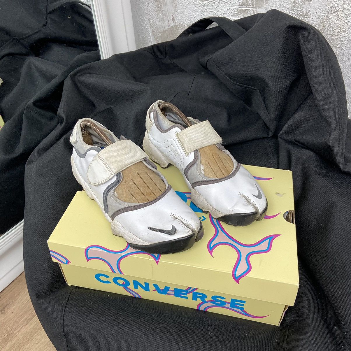 Nike × Streetwear RARE TABI VINTAGE NIKE RIFT SHOES | Grailed