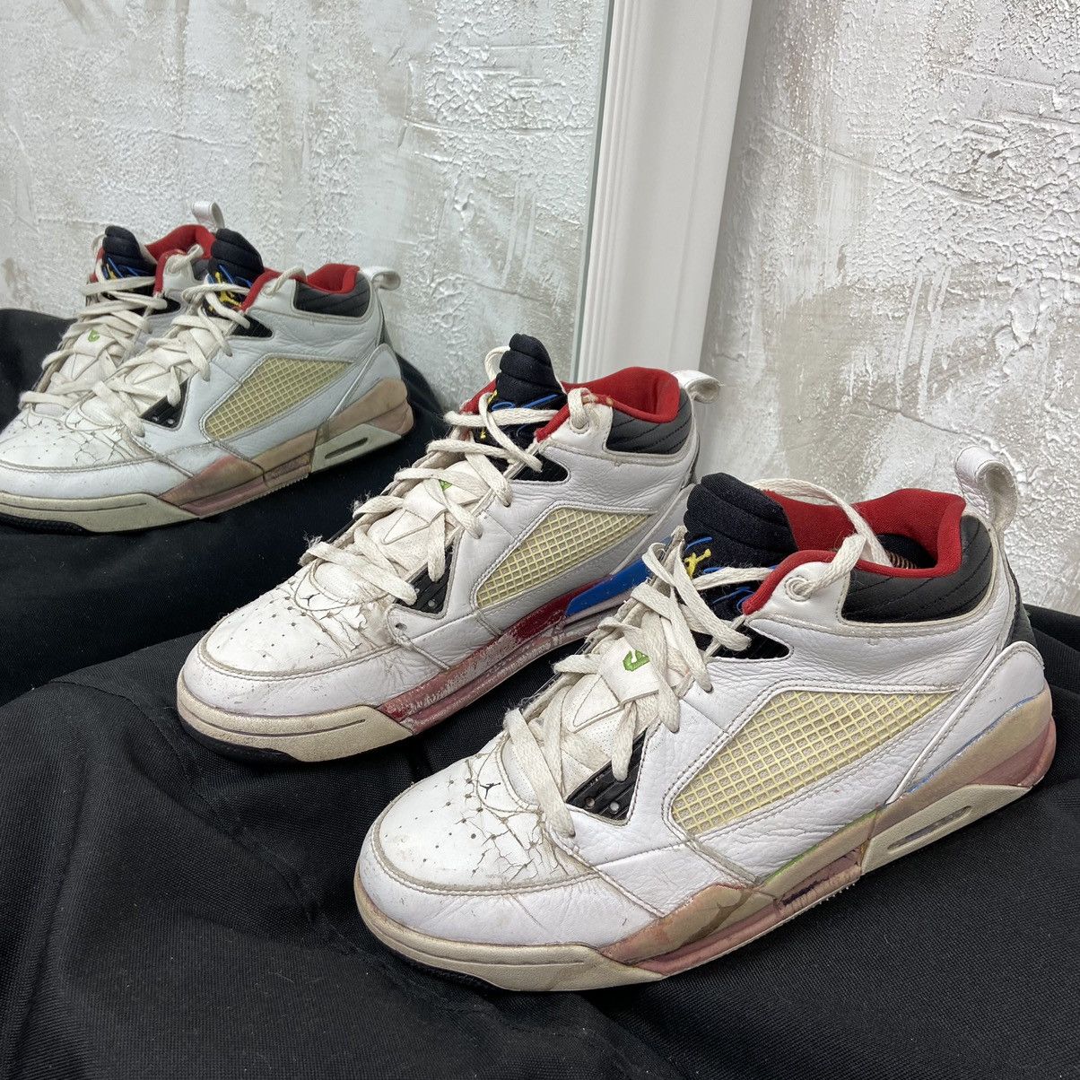 Jordan Brand GRUNGE FADED & DISTRESSED JORDAN's 1990s STYLE SNEAKERS Size US 10 / EU 43 - 5 Thumbnail