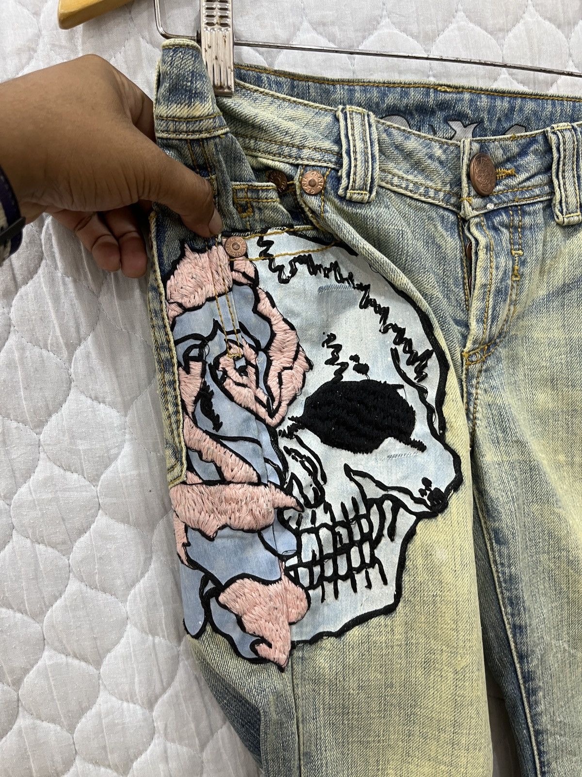 Seditionaries (Aaa). GRAIL SKULLS EMBROIDERY HYPE BOOTCUT DENIM Size 30" / US 8 / IT 44 - 4 Thumbnail