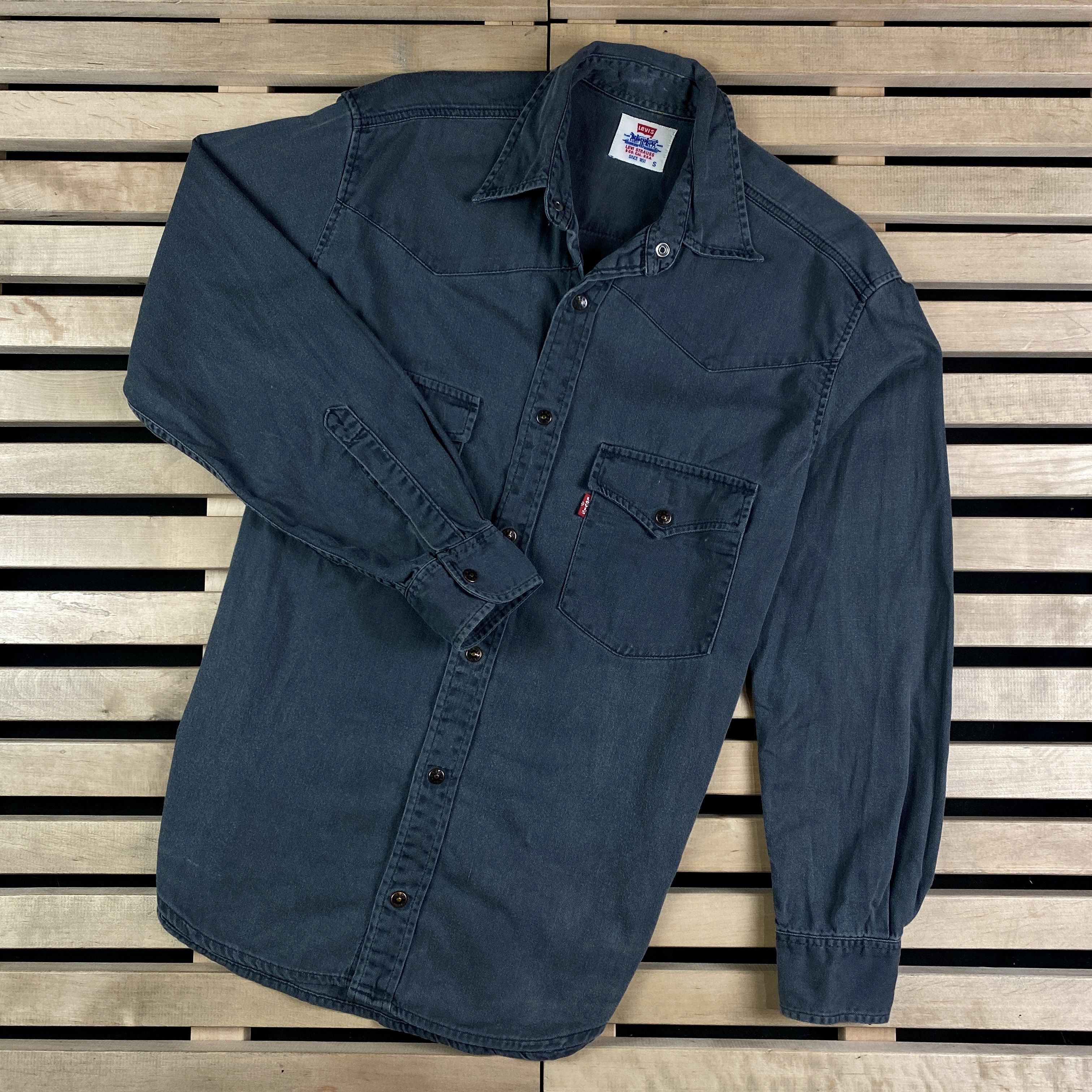 Levi's × Levi's Vintage Clothing × Vintage Mens Shirt Long Sleeve Levi’s Vintage Size S Size US S / EU 44-46 / 1 - 1 Thumbnail