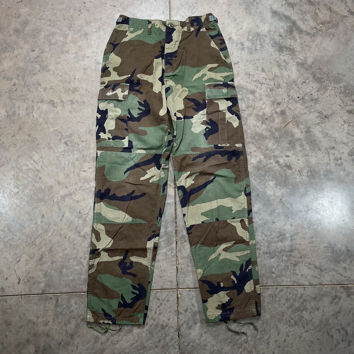 Vintage Vintage Camo Cargo Pants 90s Baggy Military Issued 30x33 | Grailed