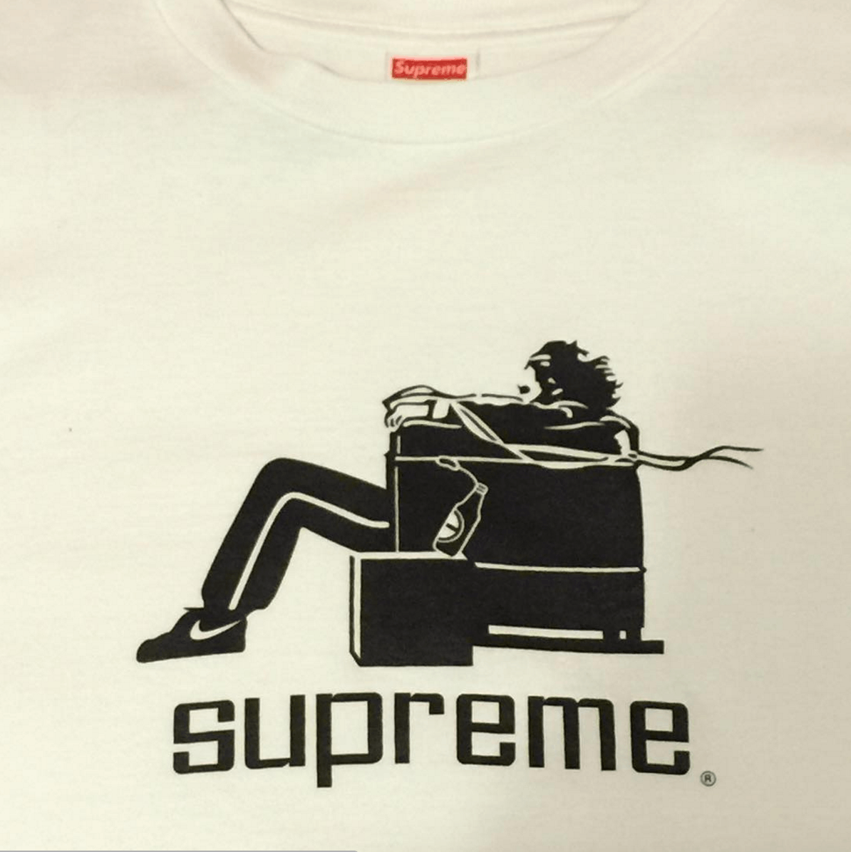 Supreme MAXELL TEE | Grailed