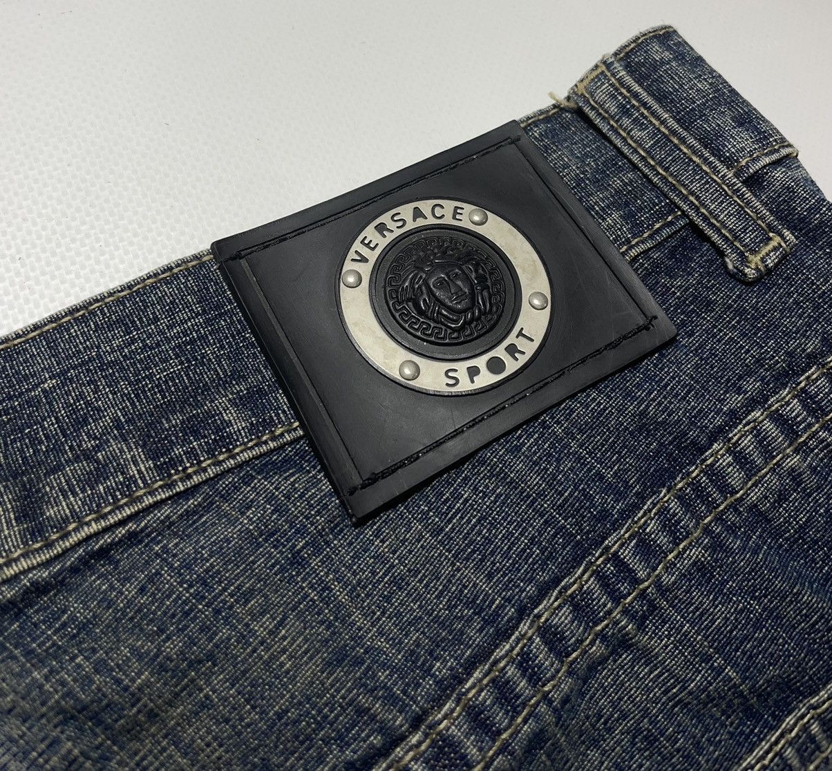 Versace Vintage Y2K Versace Sport Medusa Denim Pants Size US 32 / EU 48 - 5 Thumbnail