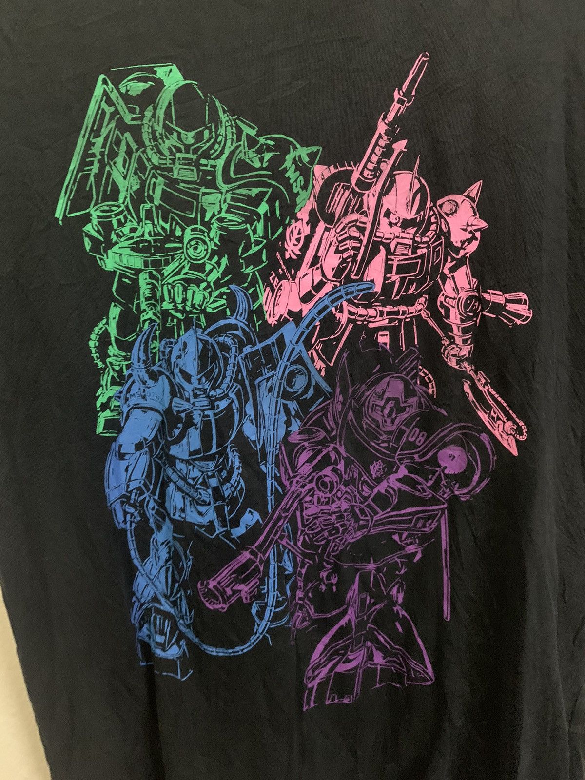 Anime × Japanese Brand × Vintage VTG Gundam Character x Uniqlo Tee Size US XS / EU 42 / 0 - 3 Thumbnail