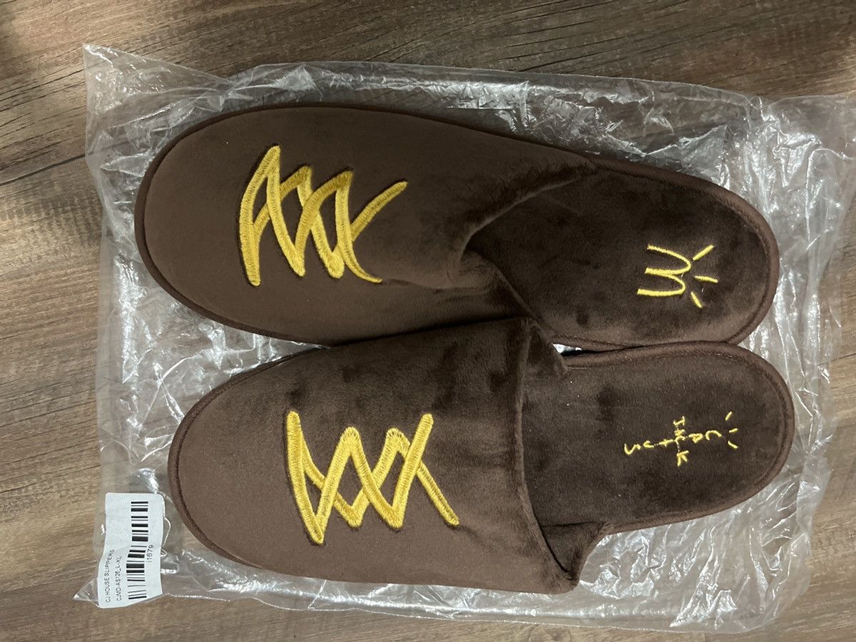 travis scott mcdonald's shoes