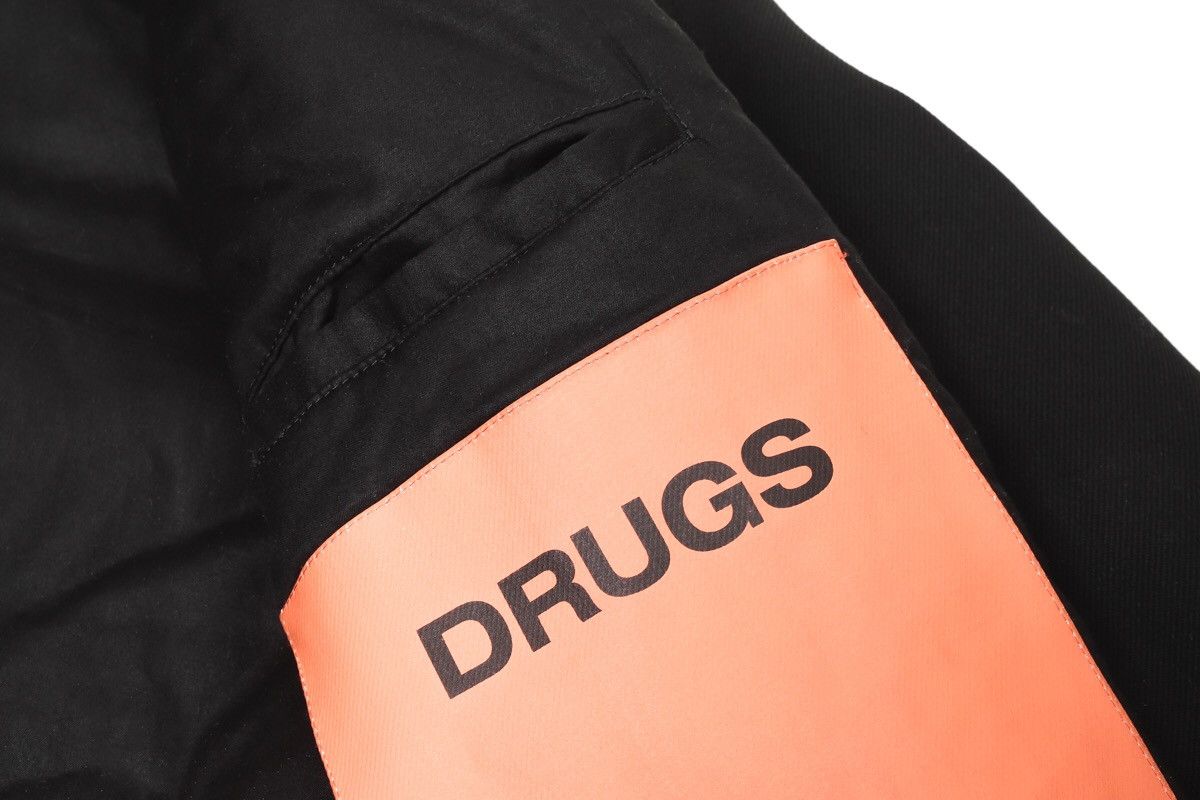 Raf Simons Raf simons DRUGS patch hooded parka Size US L / EU 52-54 / 3 - 7 Thumbnail