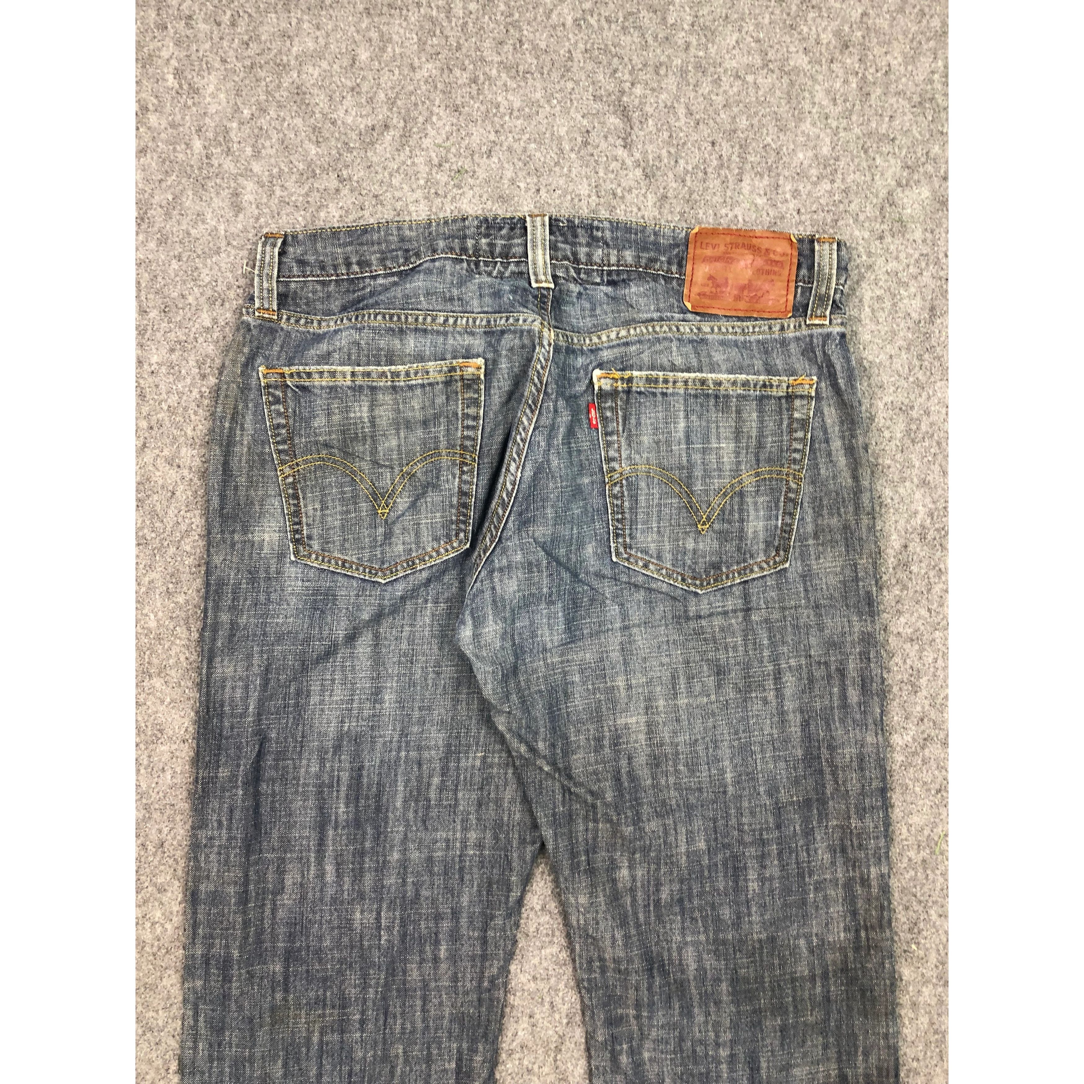 Levi's Vintage Sun Faded Levis 514 Blue Denim Jeans DP0354 Size US 36 / EU 52 - 4 Thumbnail
