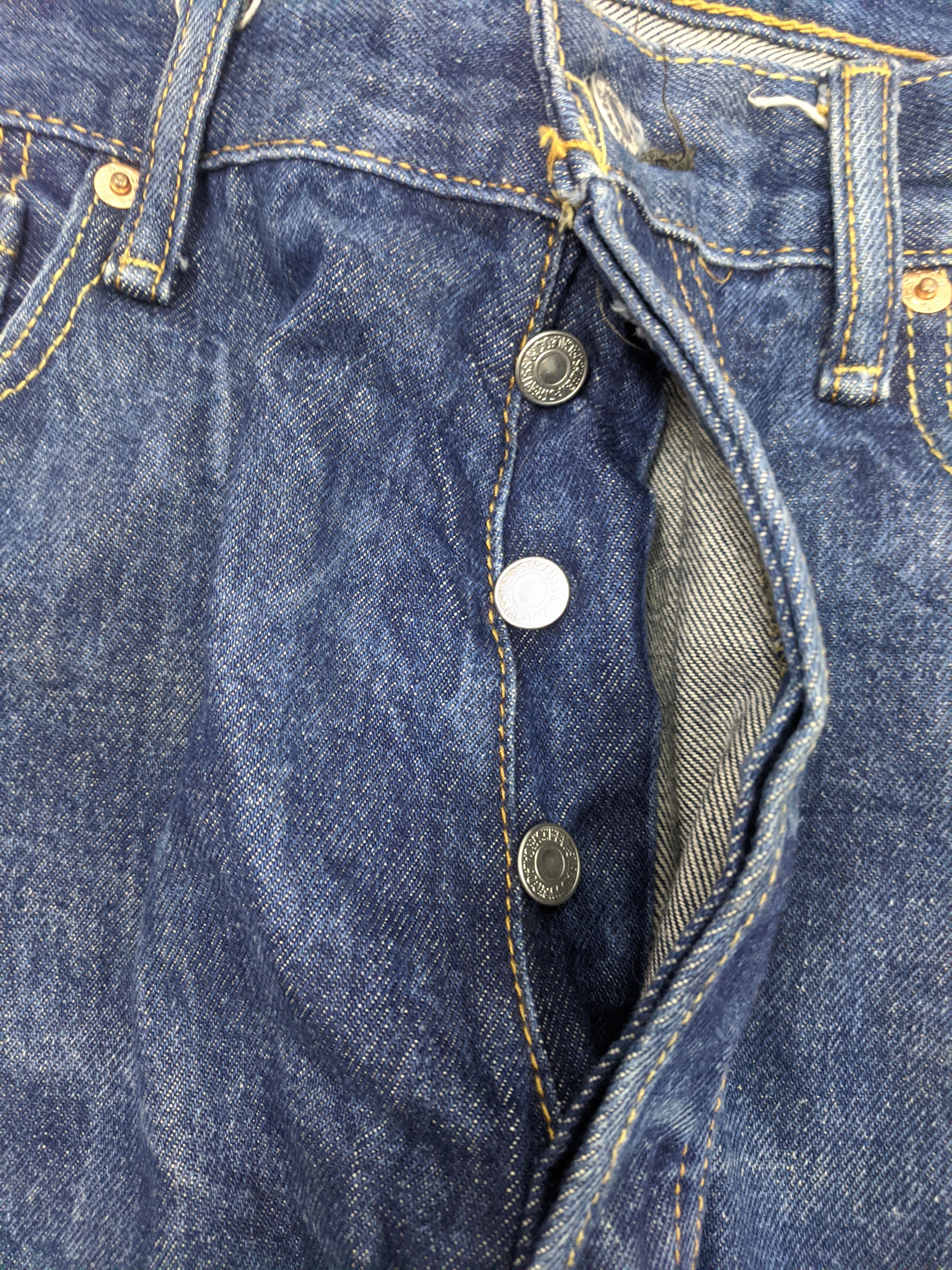 Levi's Vintage 90s Levis 501 Jeans DP0918 Size US 33 - 13 Thumbnail