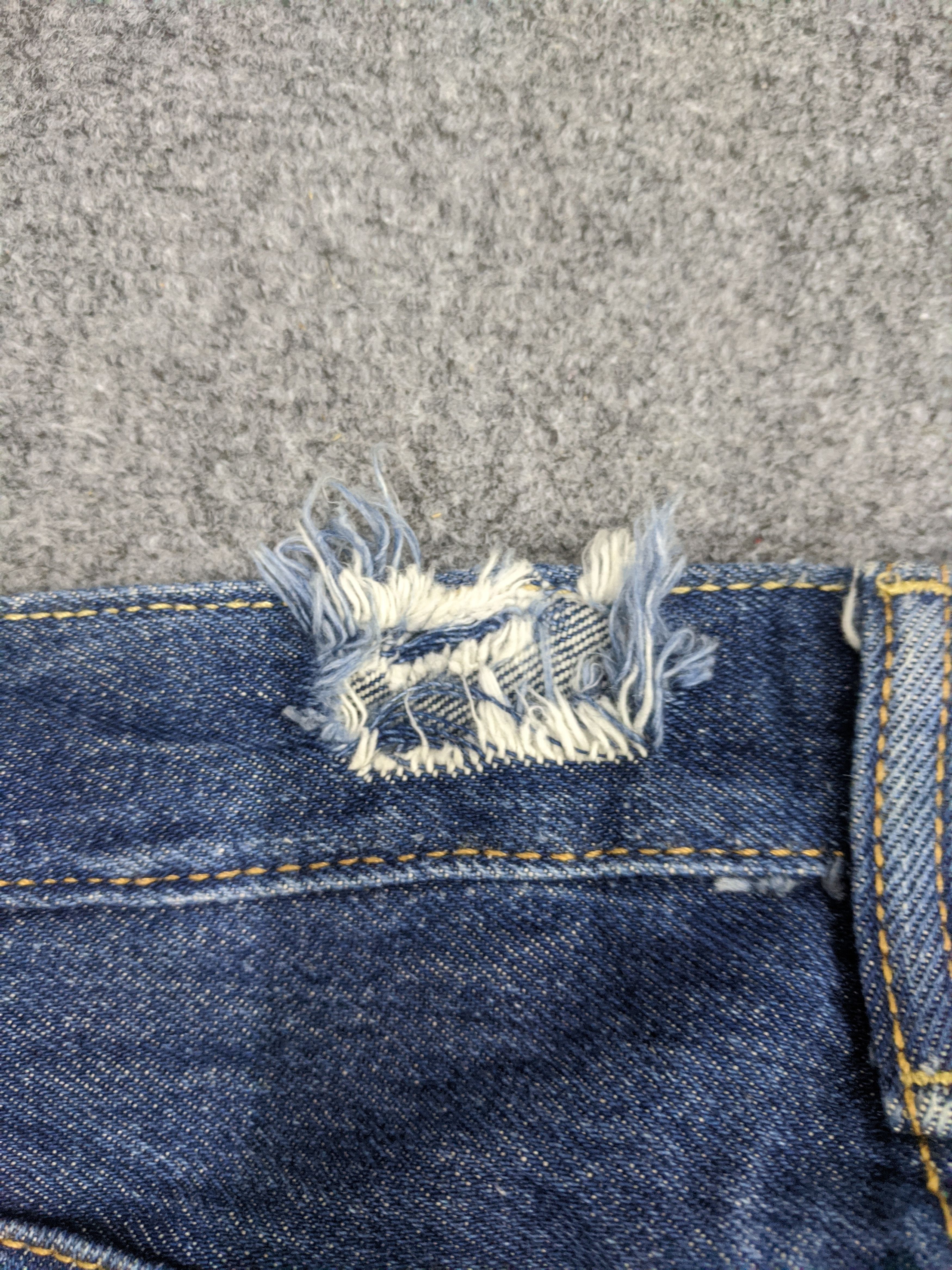 Levi's Vintage 90s Levis 501 Jeans DP0918 Size US 33 - 16 Thumbnail
