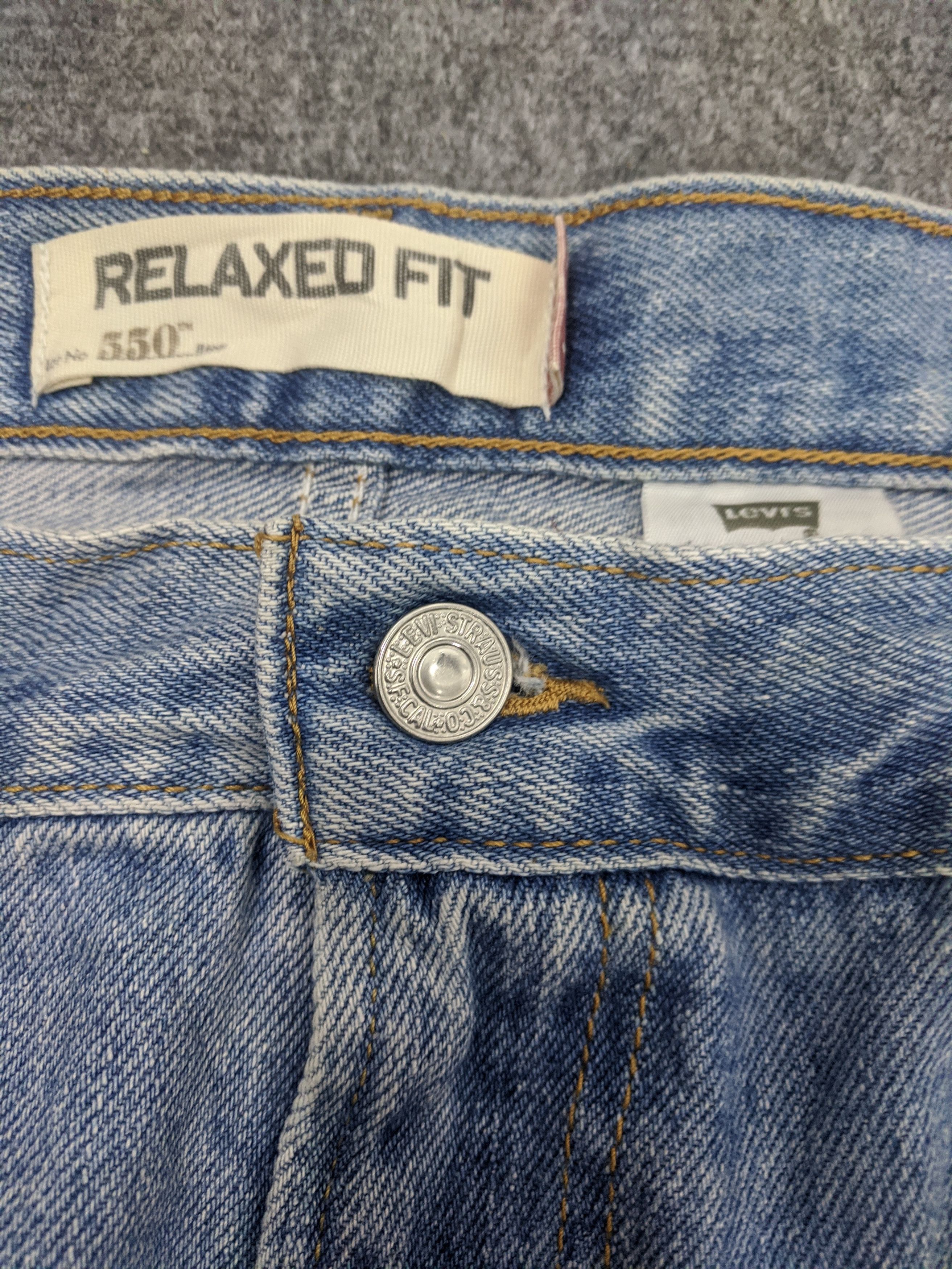 Levi's Vintage Levis 550 Light Wash Jeans DP0921 Size US 40 / EU 56 - 10 Thumbnail