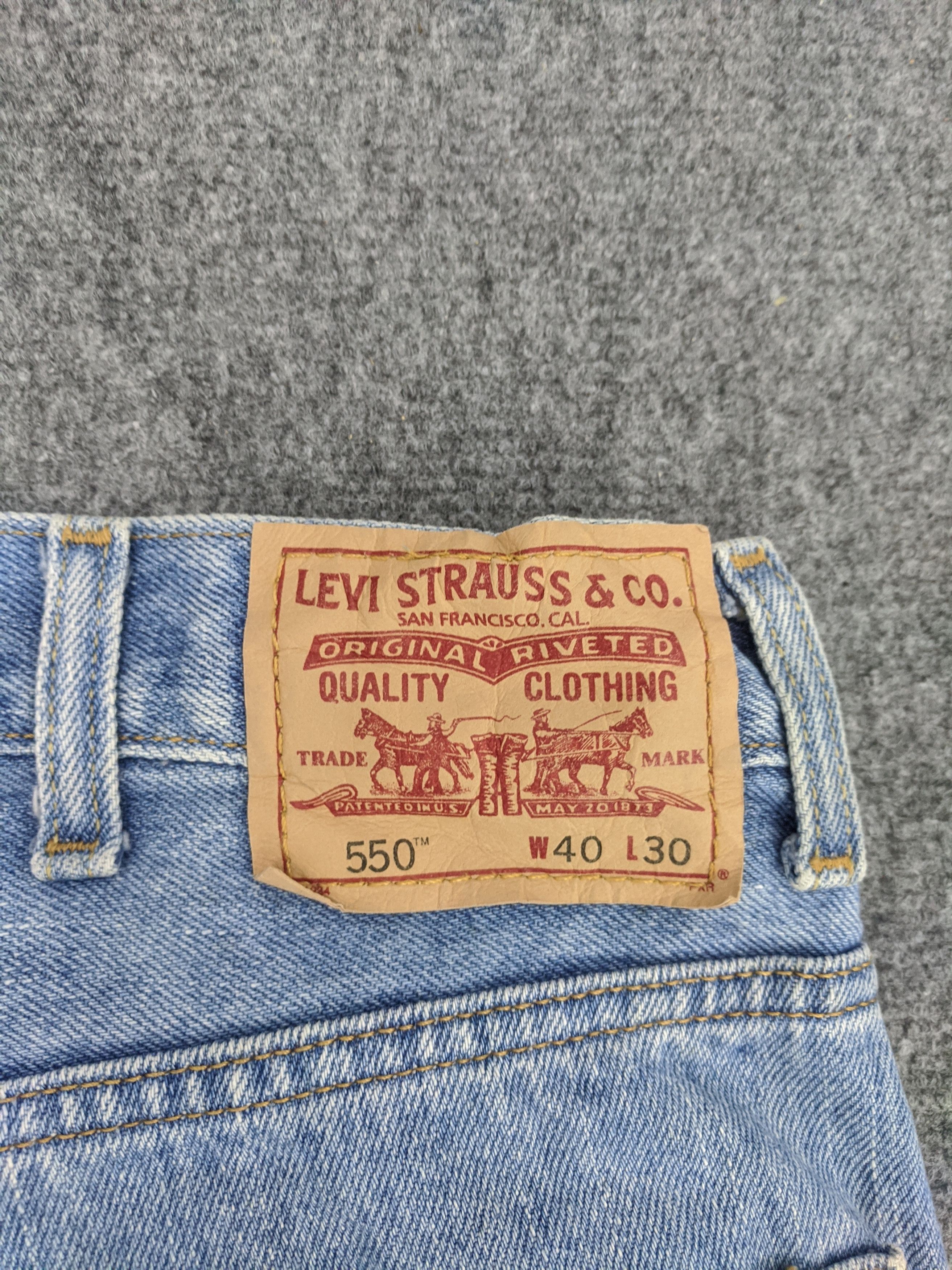 Levi's Vintage Levis 550 Light Wash Jeans DP0921 Size US 40 / EU 56 - 5 Thumbnail