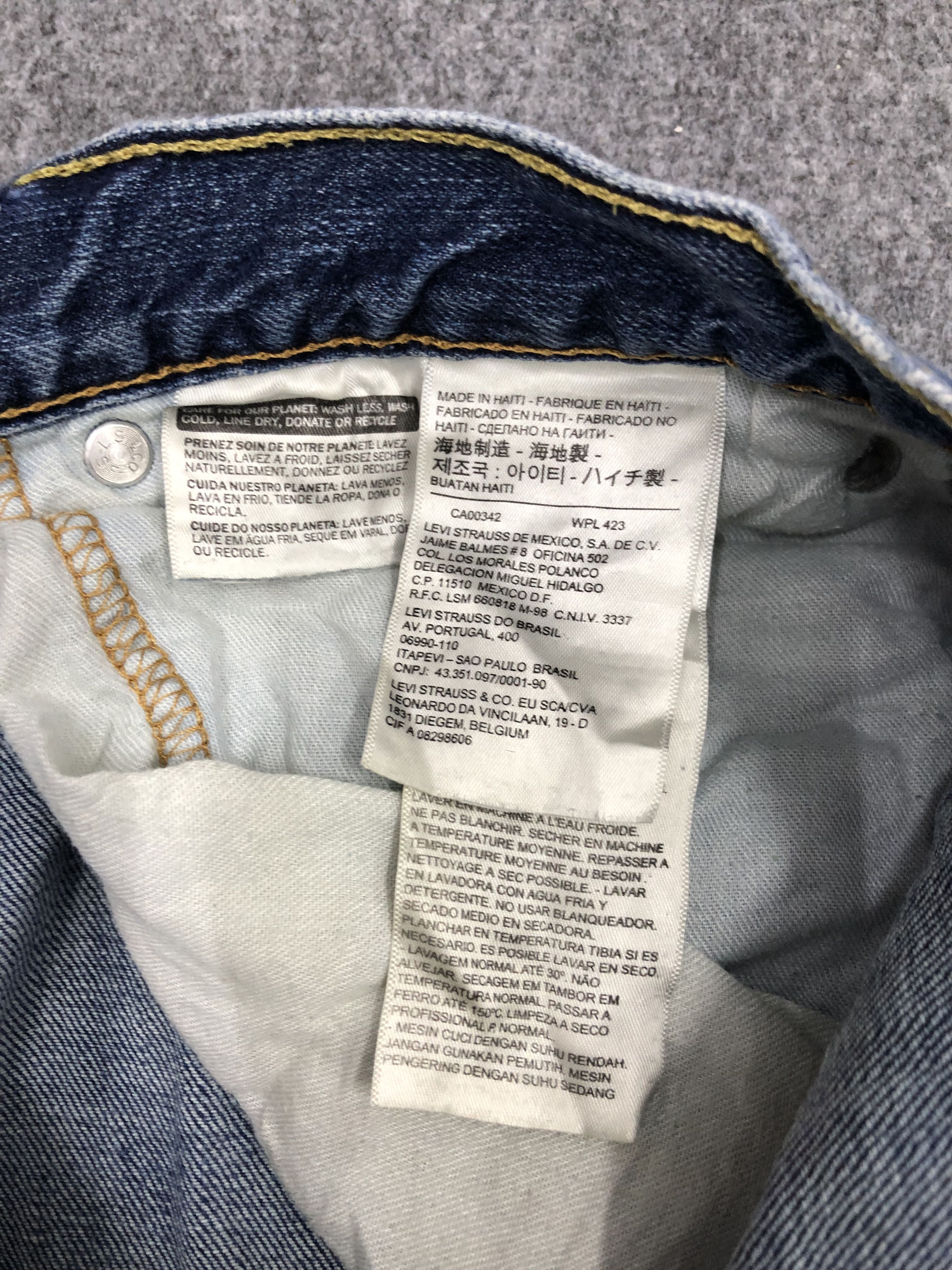 Levi's Vintage Levis Jeans DP0951 Size US 37 - 6 Thumbnail