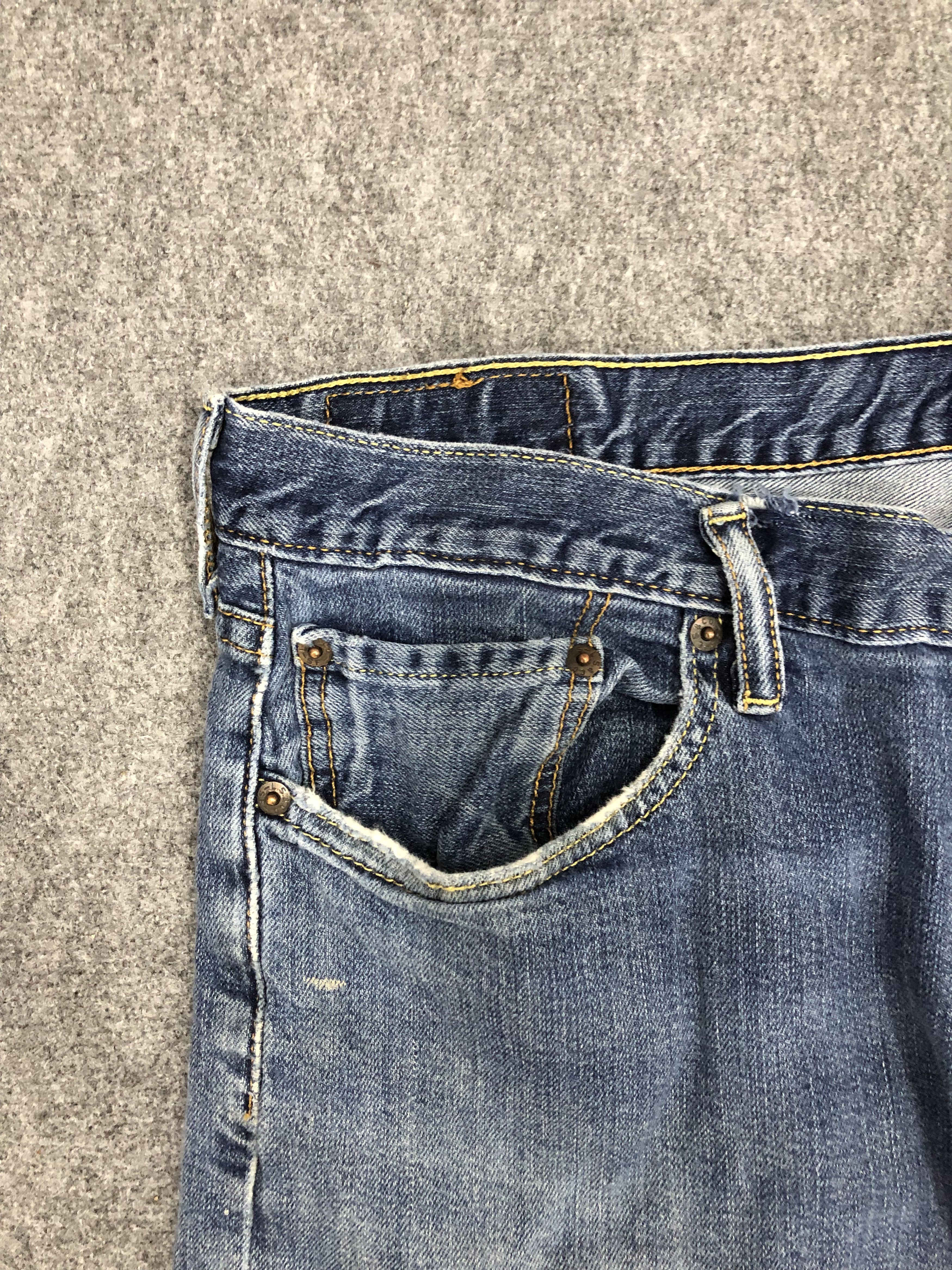 Levi's Vintage Levis Jeans DP0951 Size US 37 - 10 Thumbnail